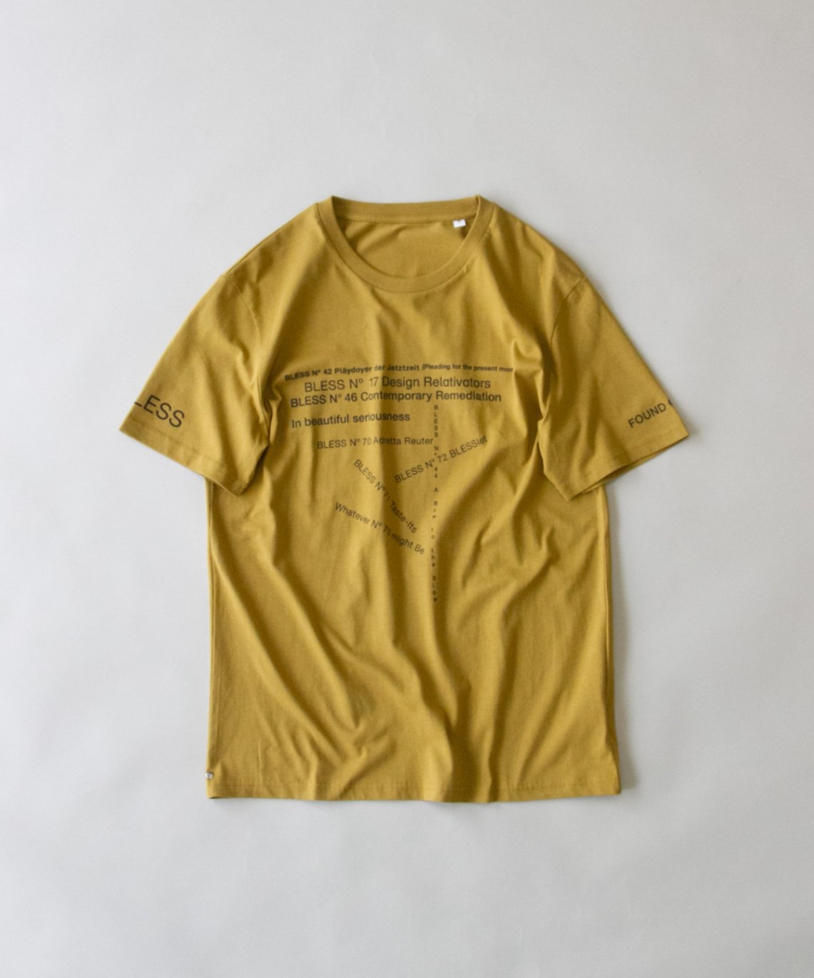 BLESS Multicollection iii t-shirt "OLIVE"