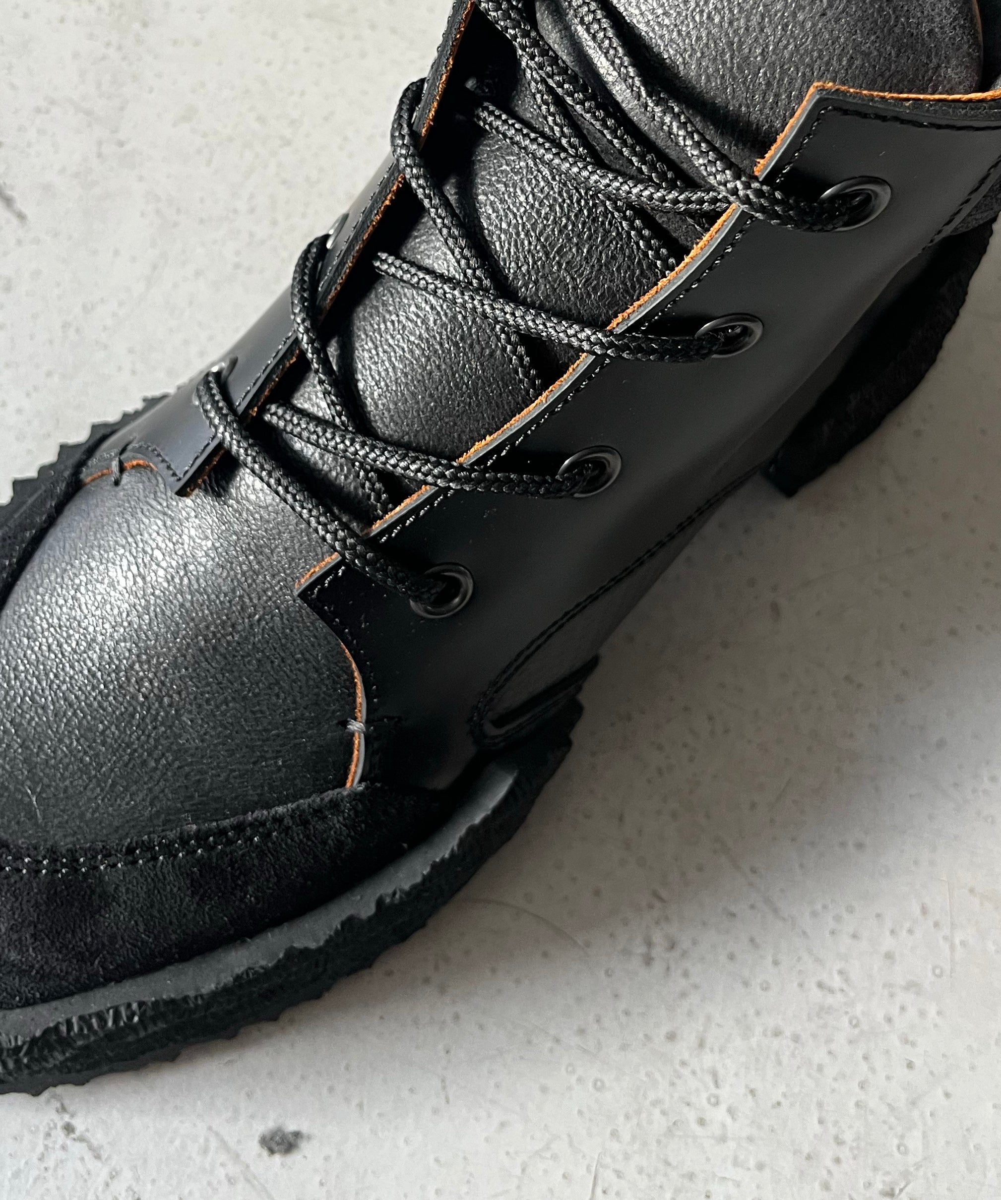 MIDORIKAWA RYO Carbon boots "BLACK"