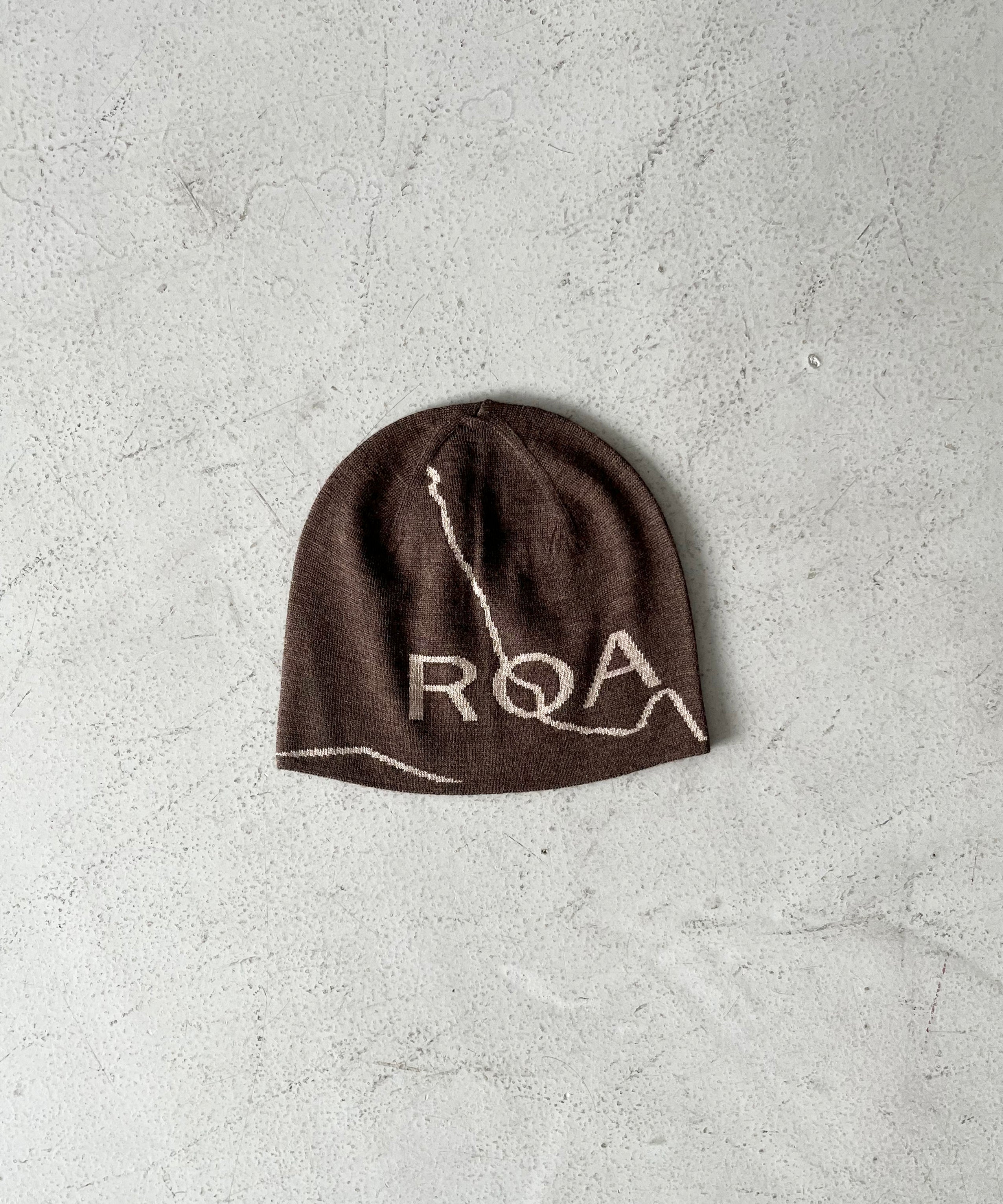 ROA Beanie logo "IVORY"