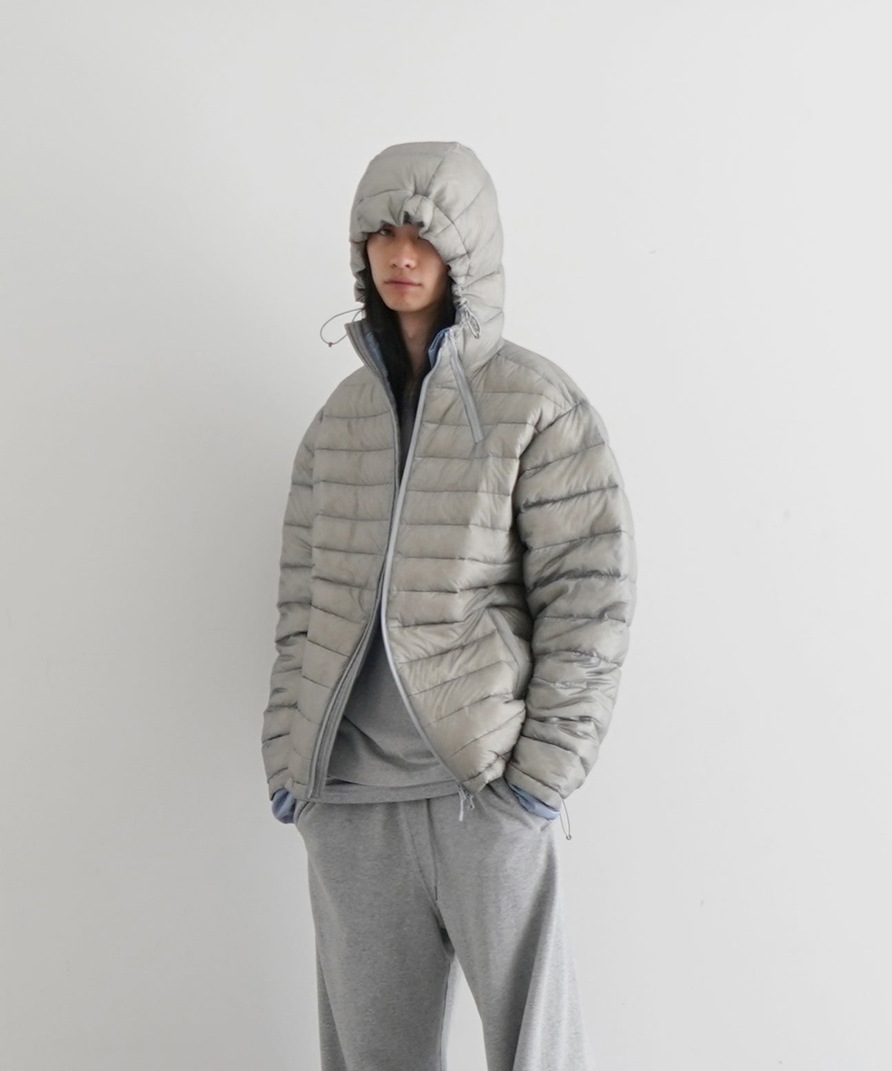 SAN SAN GEAR Suffix puffer jacket "GREY"