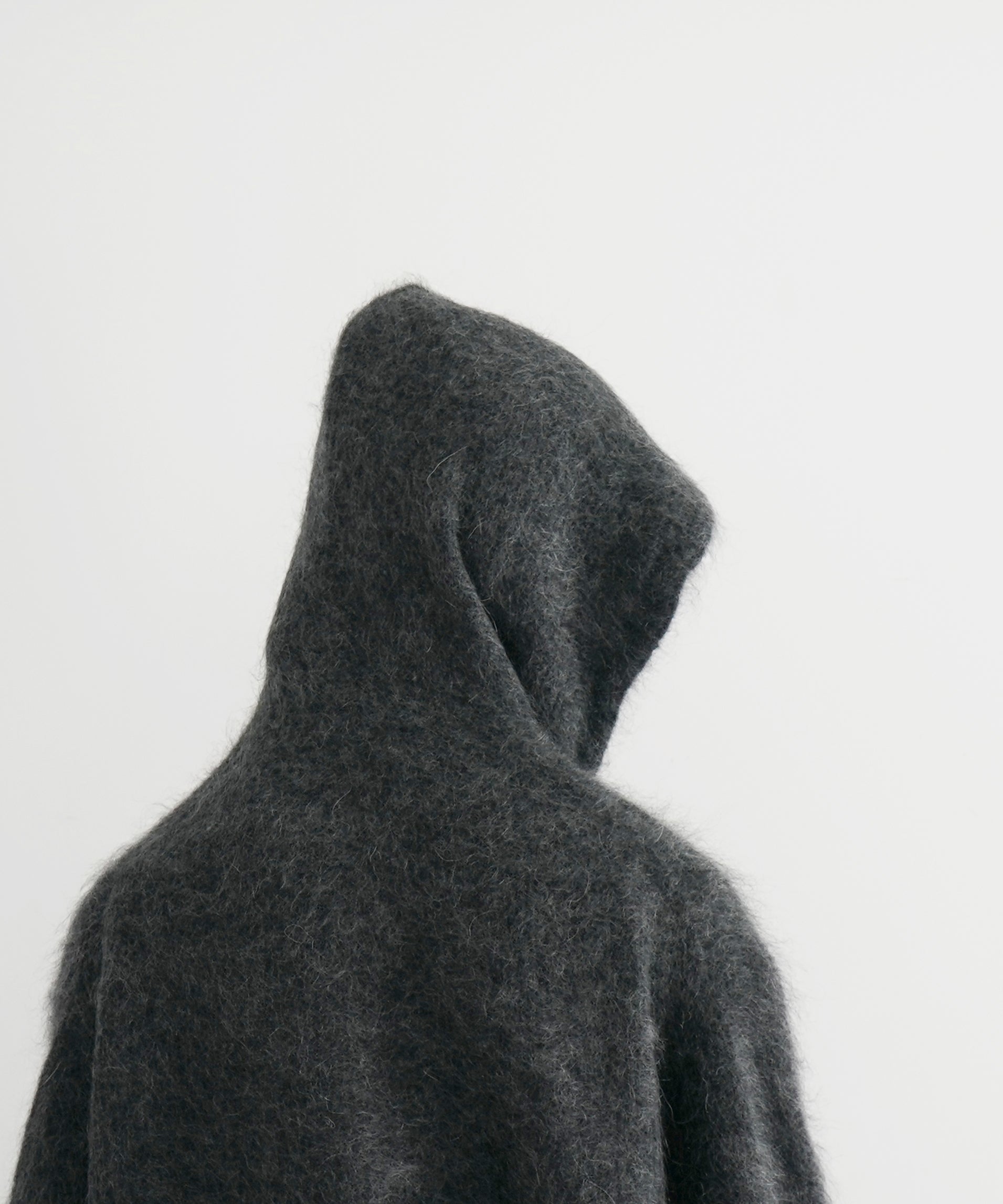 【EXCLUSIVE】crepuscule Mohair zip parka "C.GRAY"