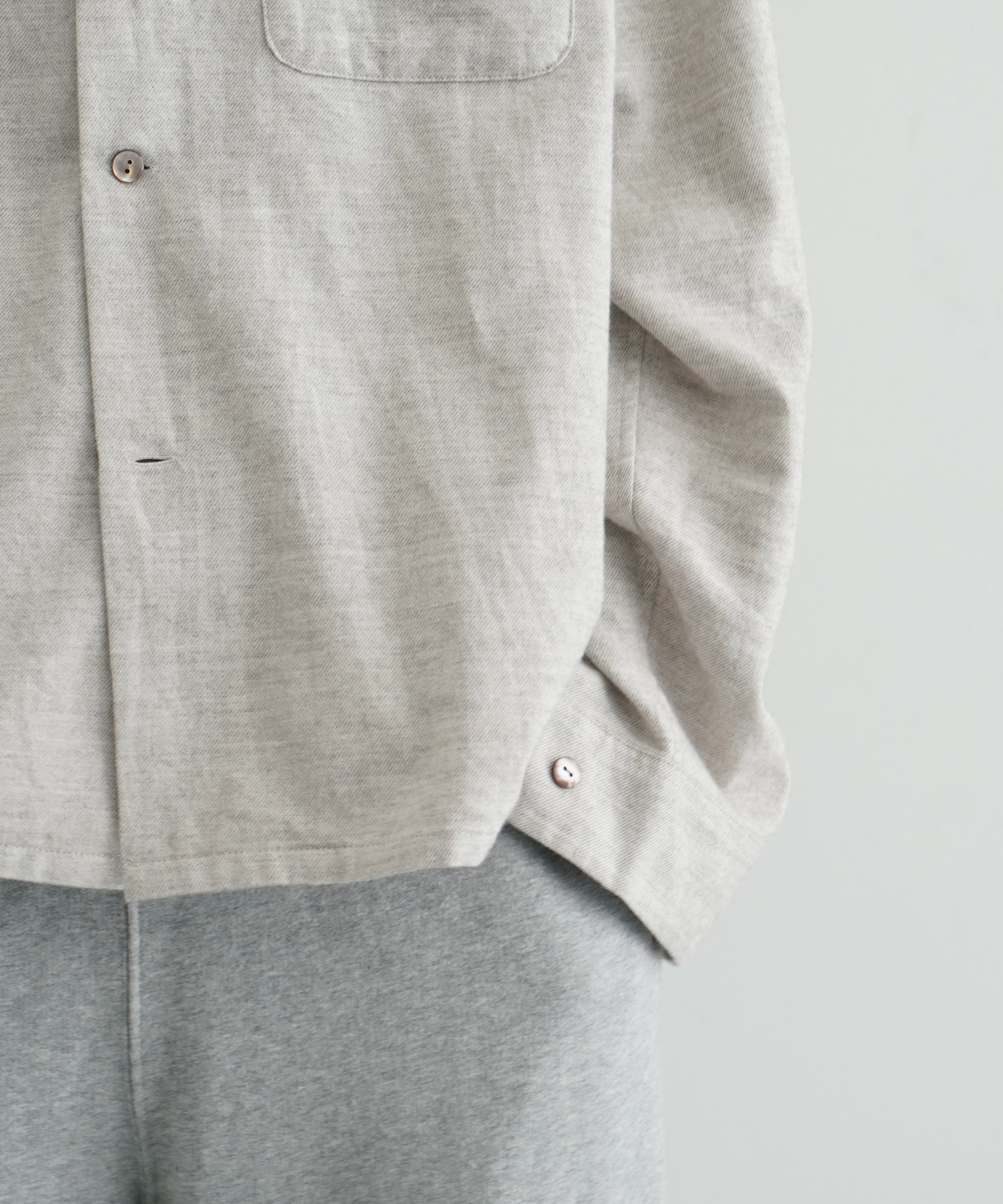 UNUSED Us2526 flannel shirt "BEIGE"