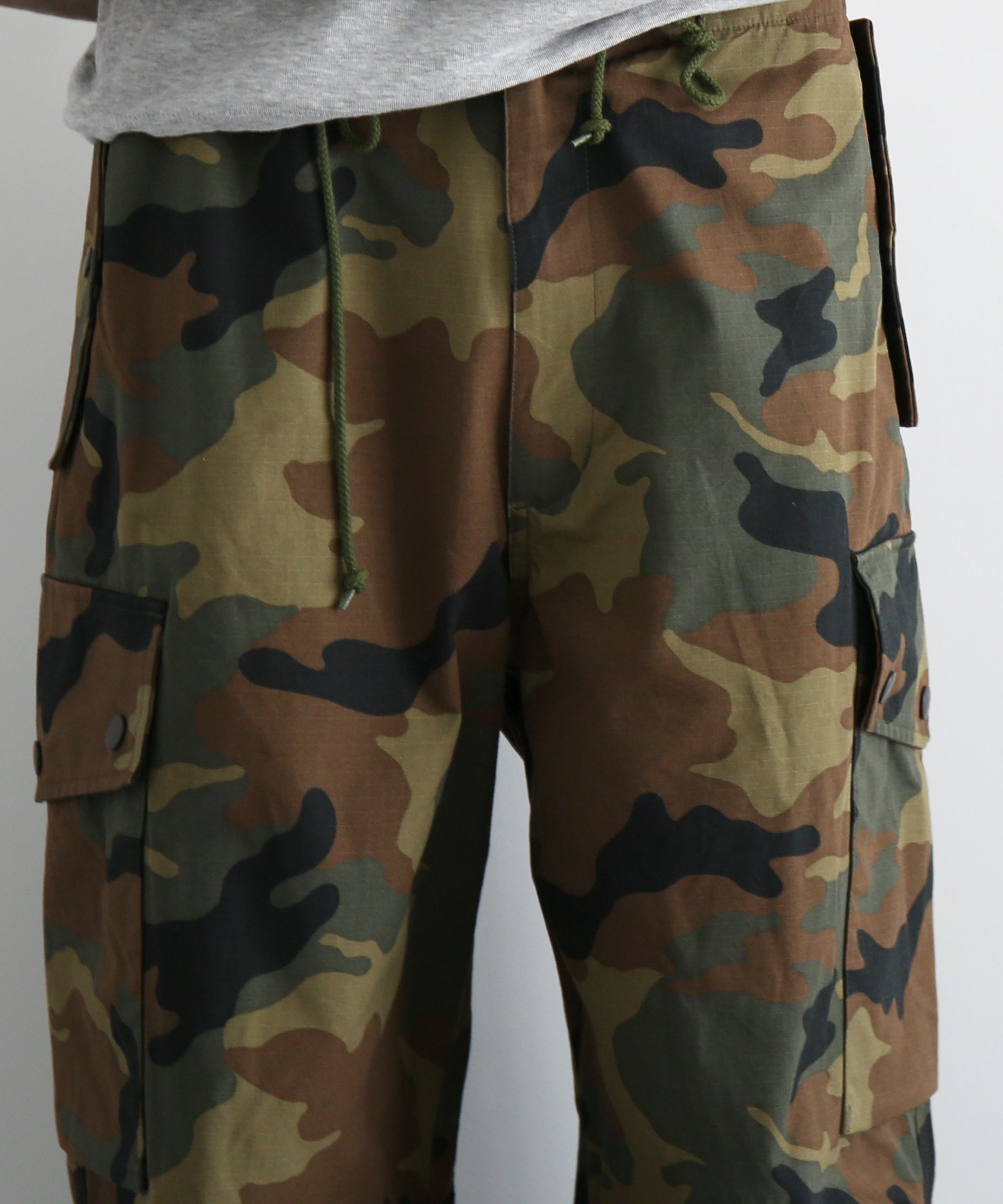 NEEDLES Field pant - cotton ripstop "C-WOODLAND C"