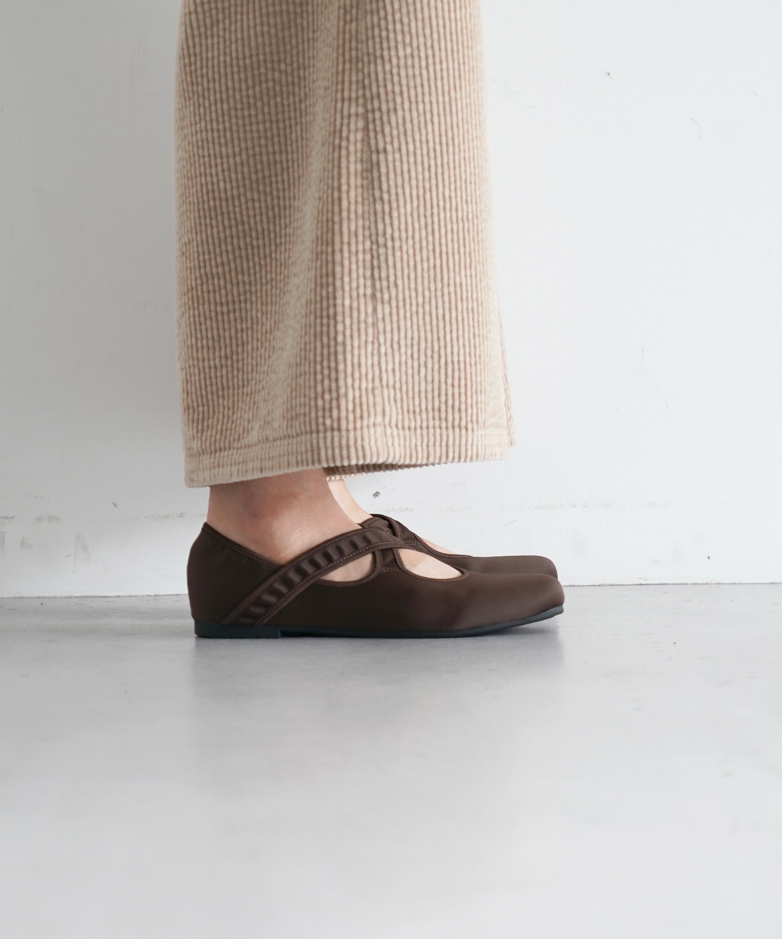 HOPP X ballet "OYSTER STRETCH"