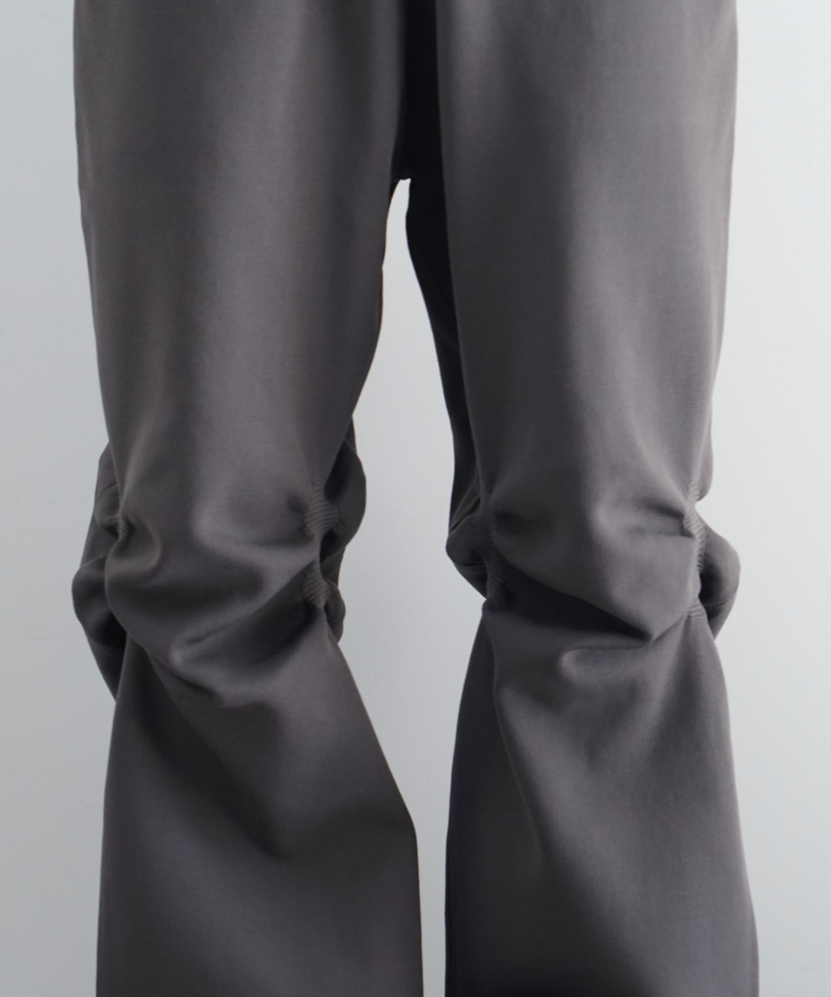 ISSUETHINGS Type87-p-00 "BLACK"