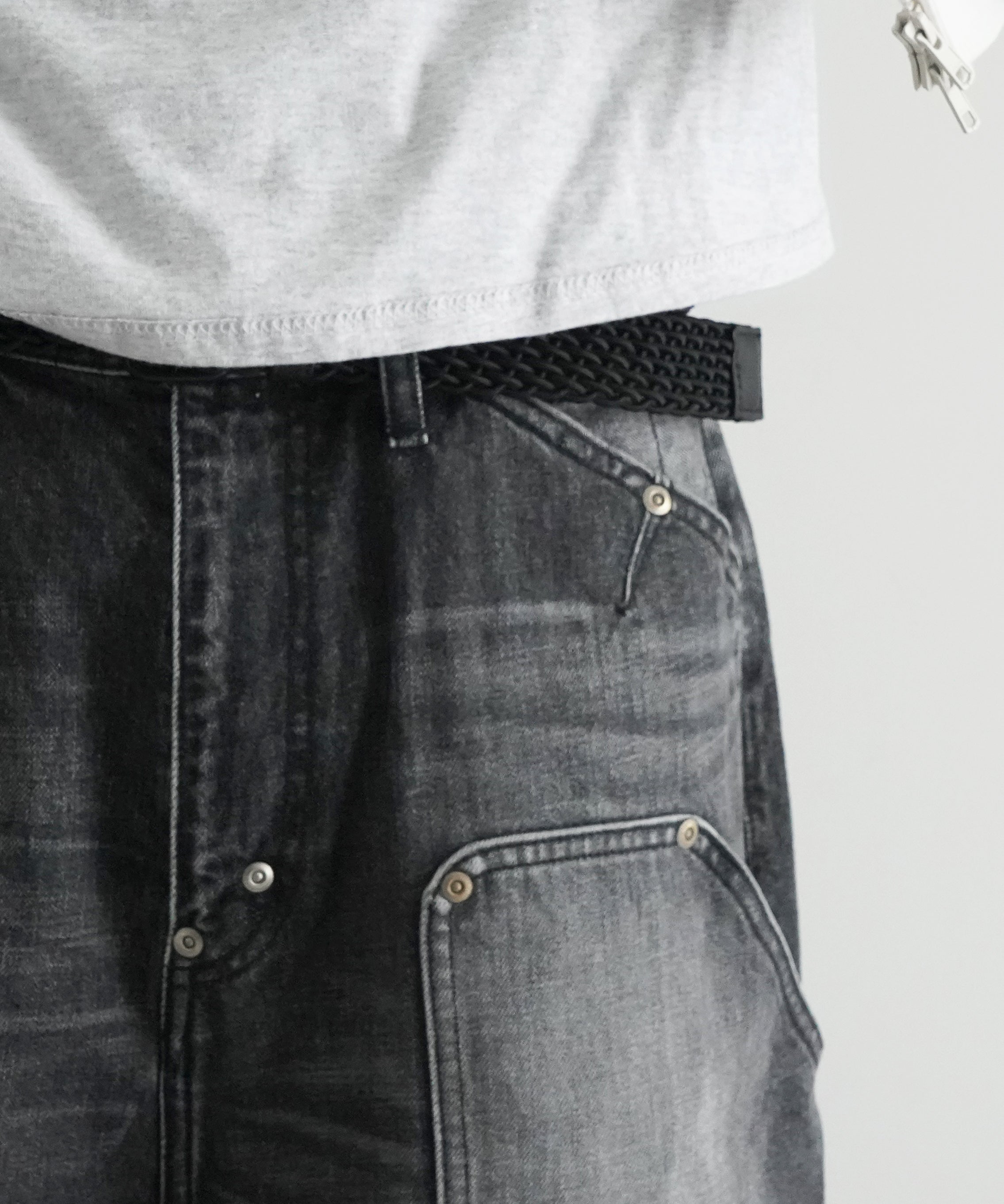 FAKE AS FLOWERS Newcommune aged baggy denim shorts "BLACK"