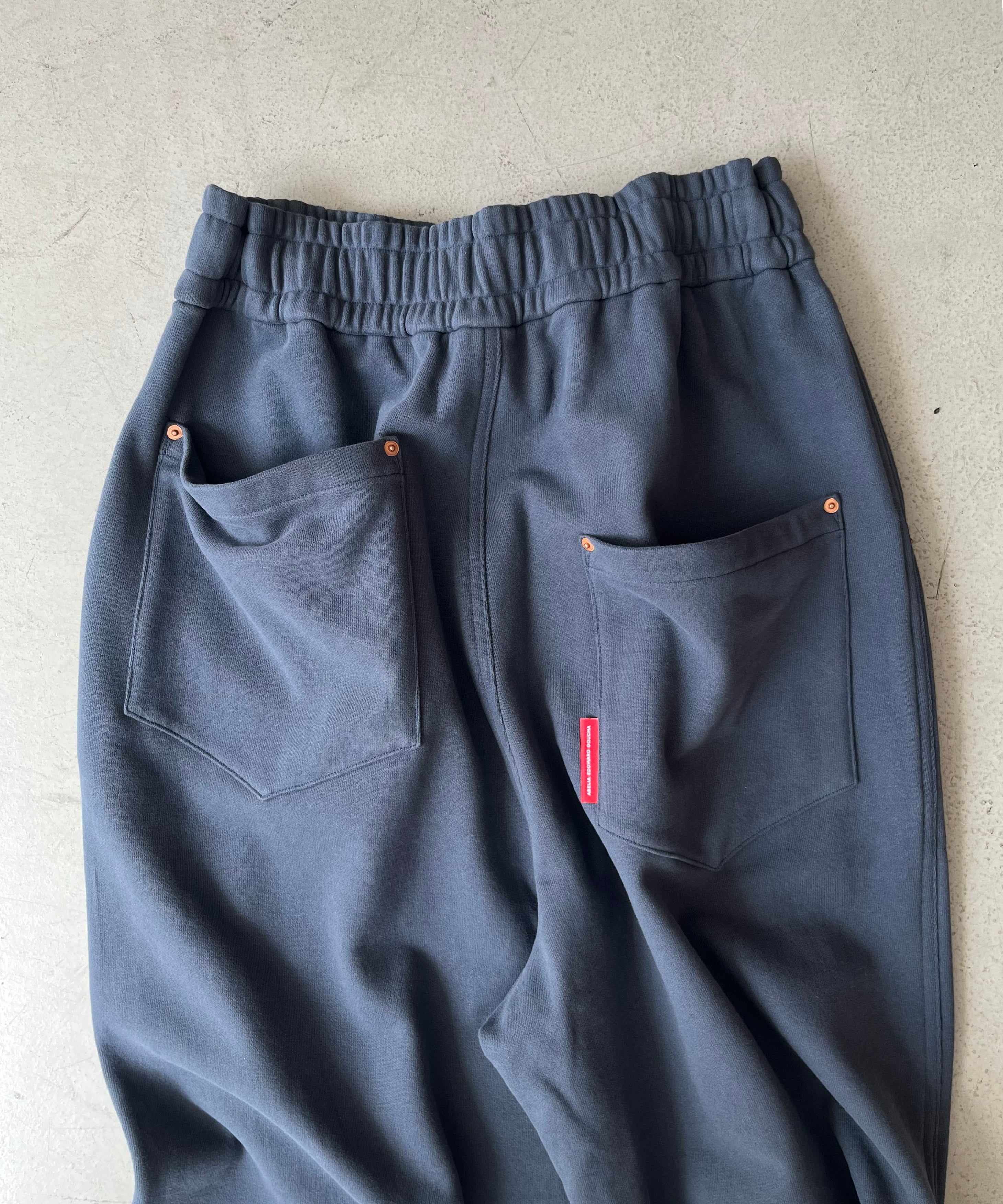 ABELIA EDOWARD GOUCHA Echo sweat pants "BLUE"