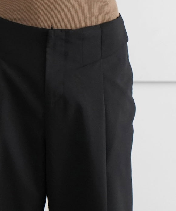 BIBLIOTHERK Loose dress trousers "BLACK"