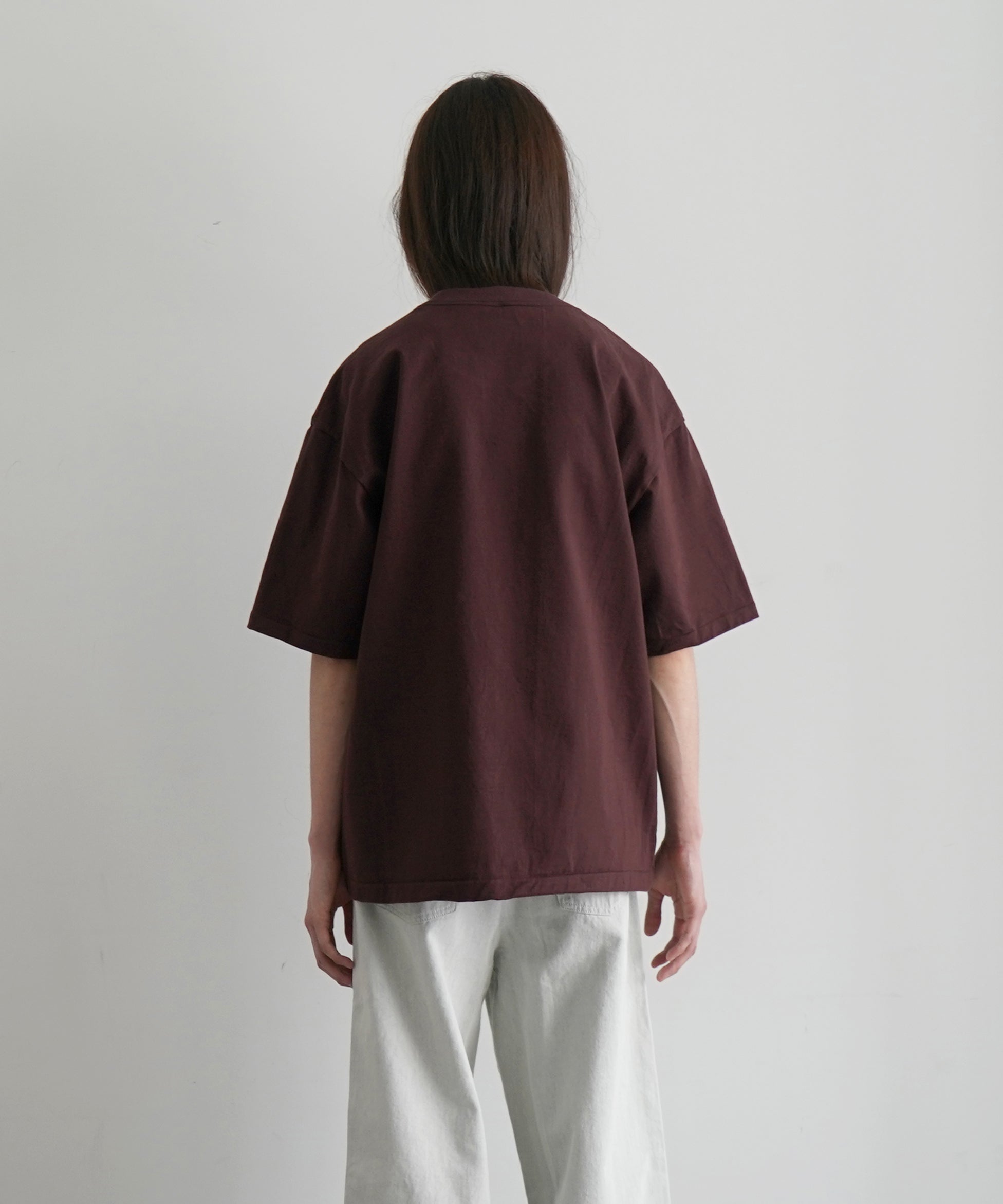 AURALEE Heavy weight pocket tee "BROWN"