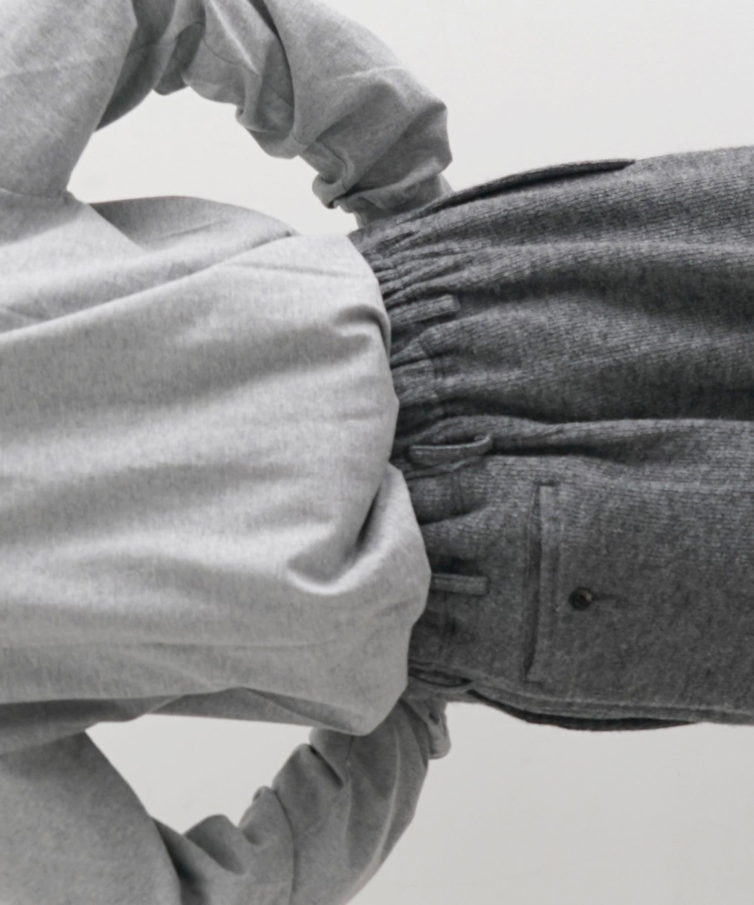 SOSHIOTSUKI Wool double face baggy pants "GREY"
