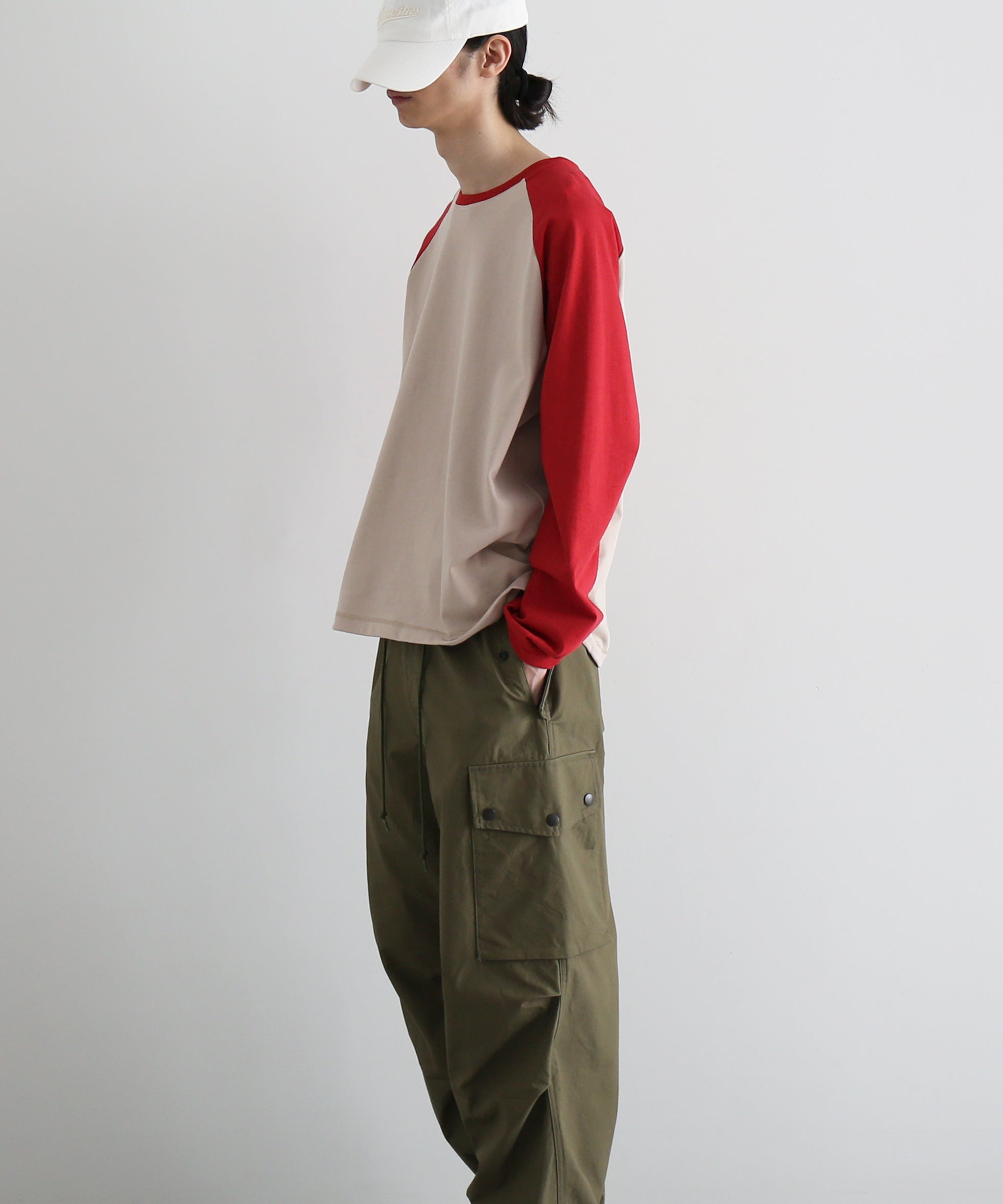 OLD FOLK HOUSE Raglan sleeve t-shirt "RED / BEIGE"