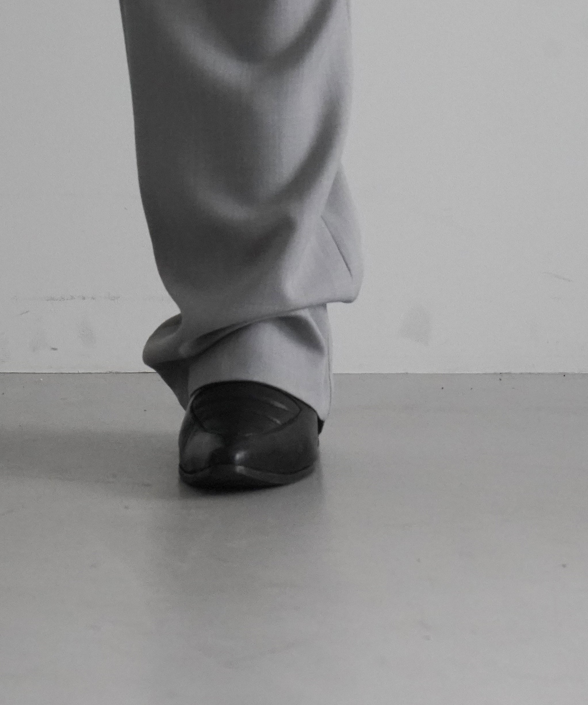 Paloma Wool Dain snaps "LIGHT GREY"