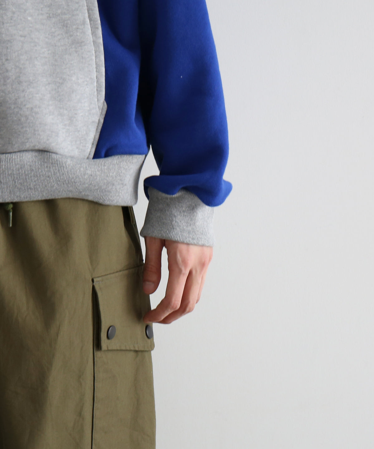 KOOKY ZOO 2Tone hoodie "BLUE×GREY"