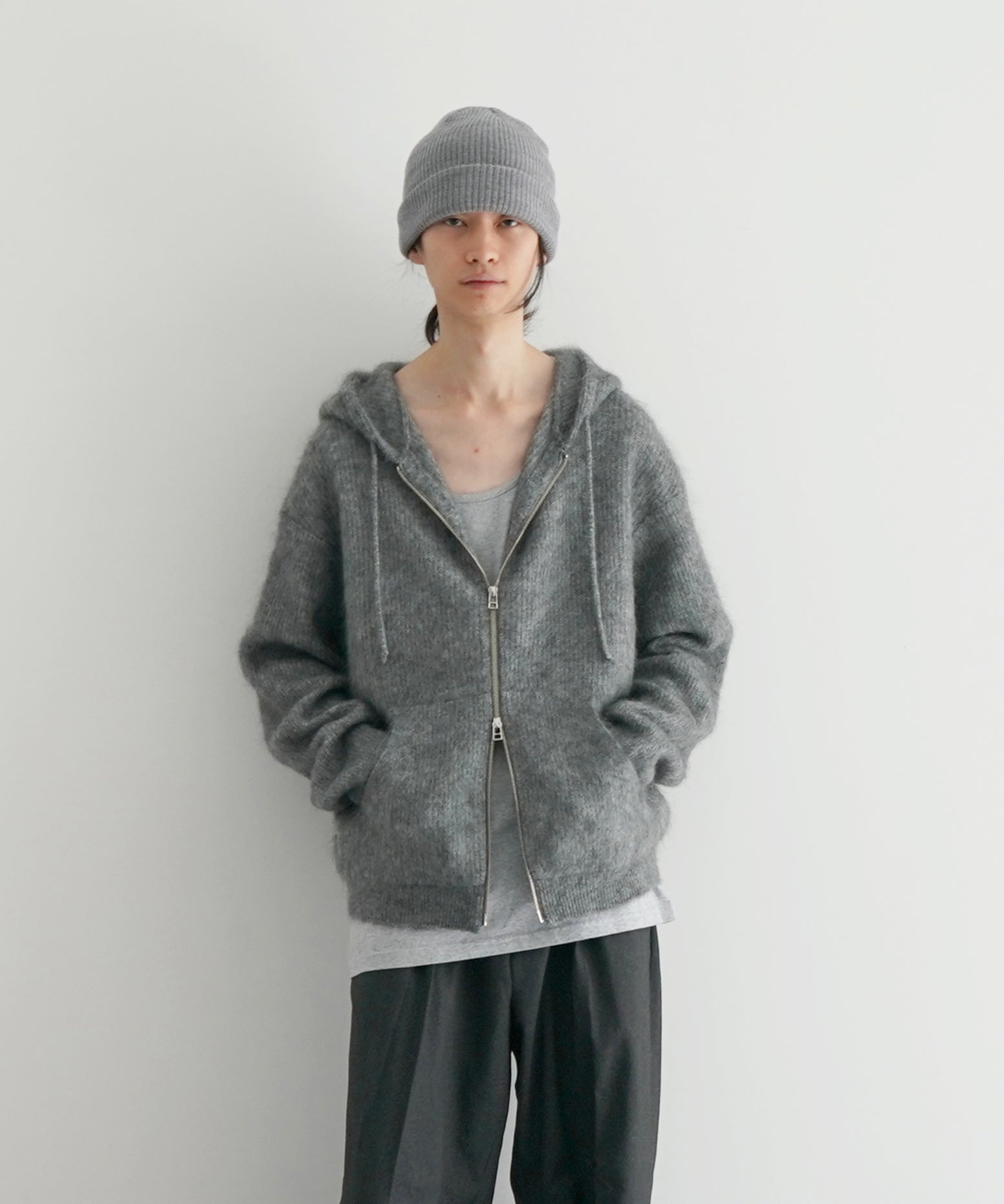 【EXCLUSIVE】crepuscule Mohair zip parka "M.GRAY"