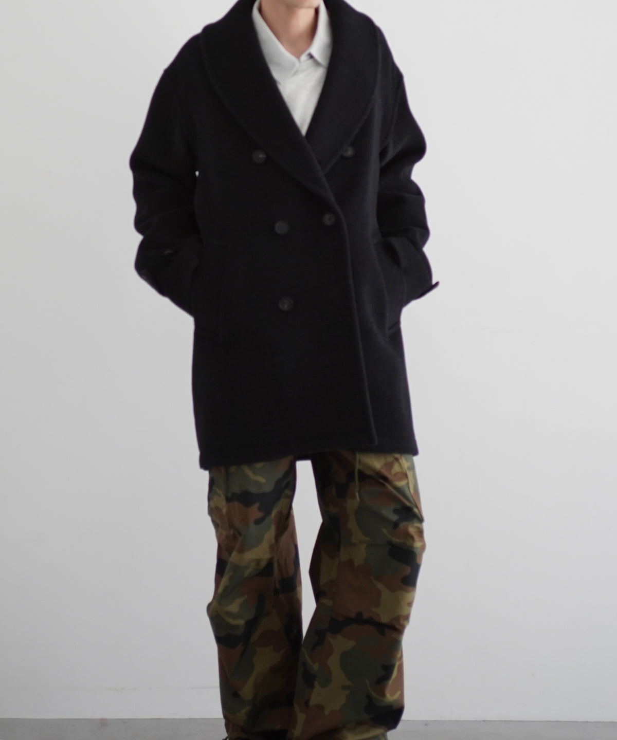 AURALEE Wool herringbone shawl collar coat “DARK CHARCOAL”