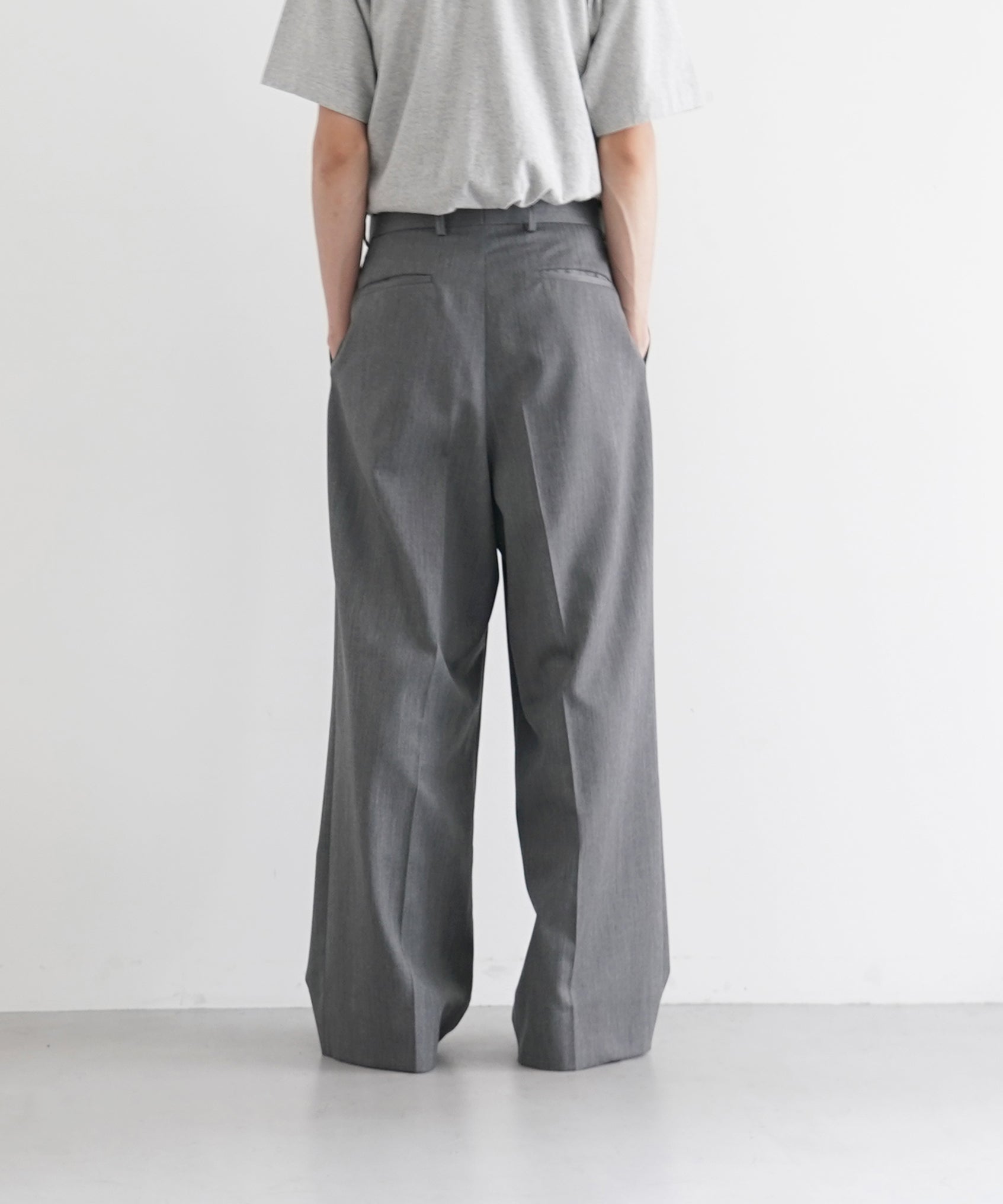 REVERBERATE Suit trousers "GRAY"