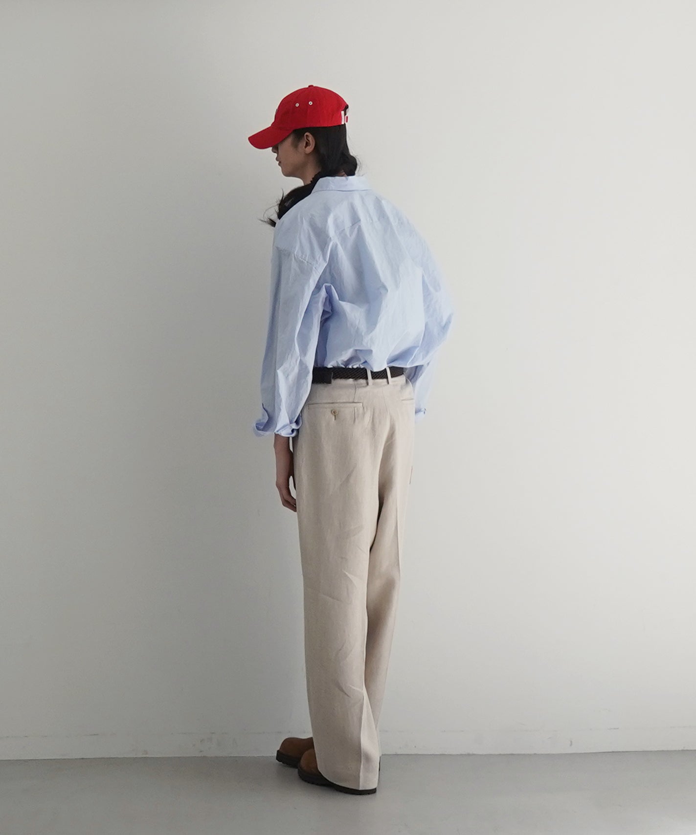 REVERBERATE Tacked trousers "ECRU"