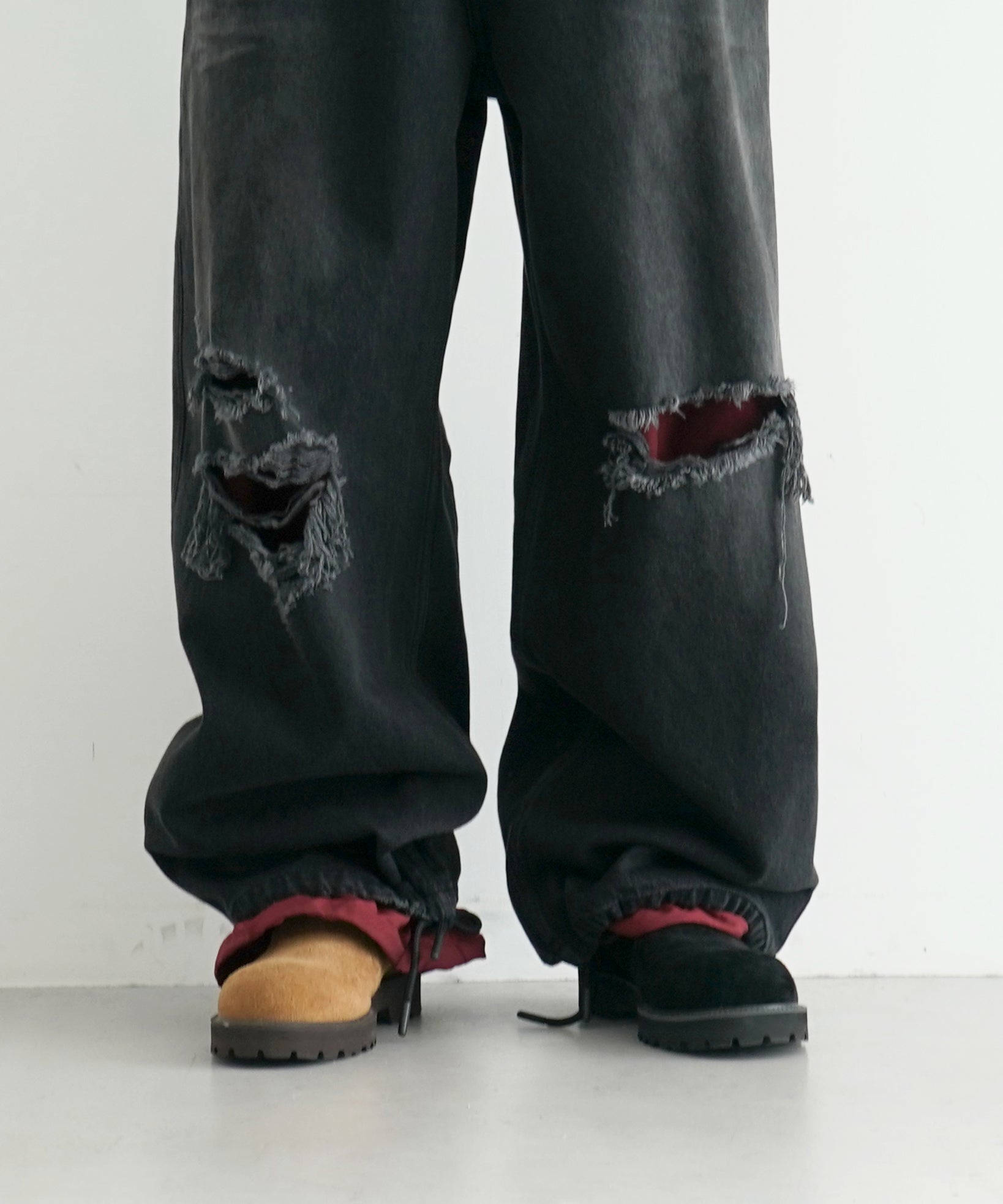 LOADINGROOM Double denim track pants men "BLACK"