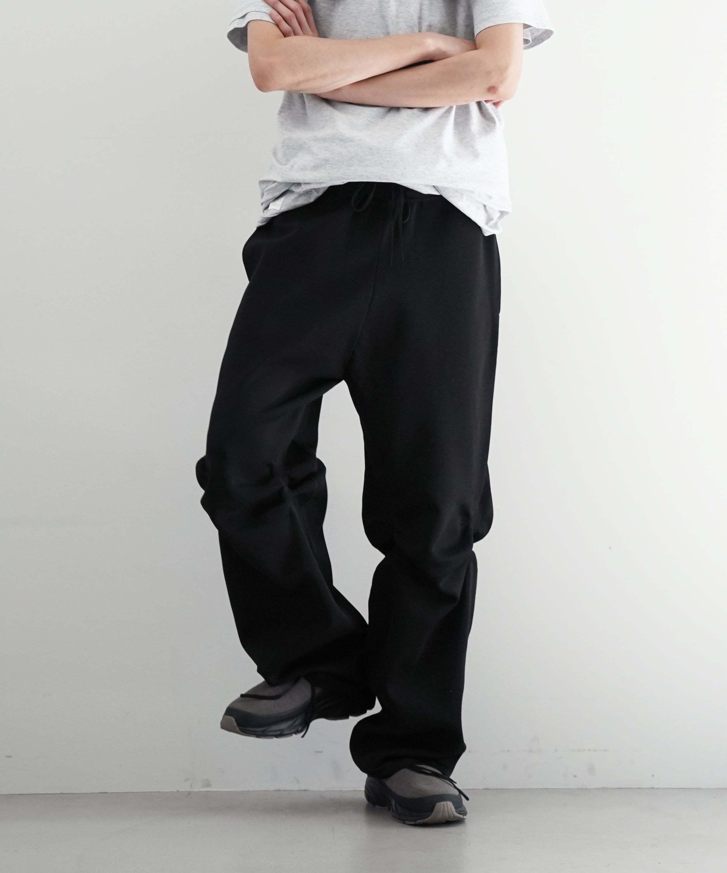 ISSUETHINGS Type87-p-00 "BLACK"