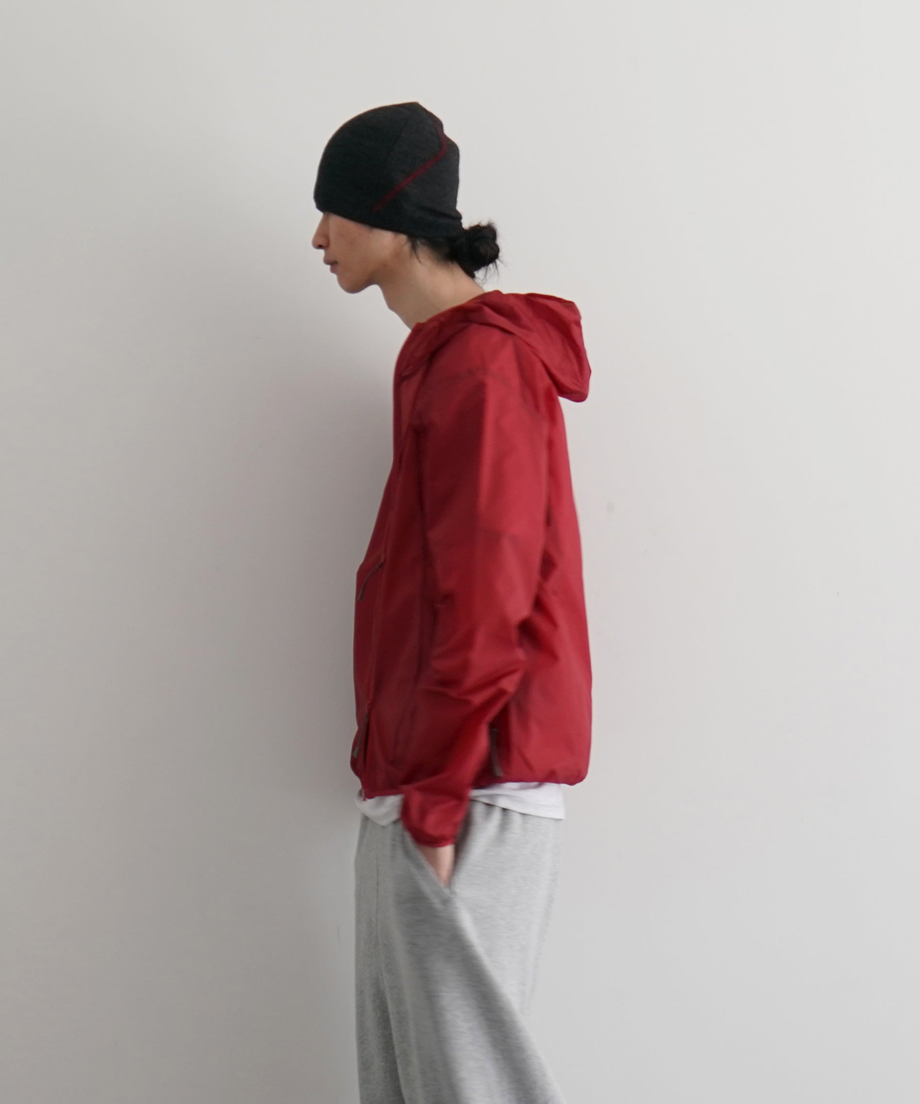 ROA Hue packable wind jacket "DARK RED"
