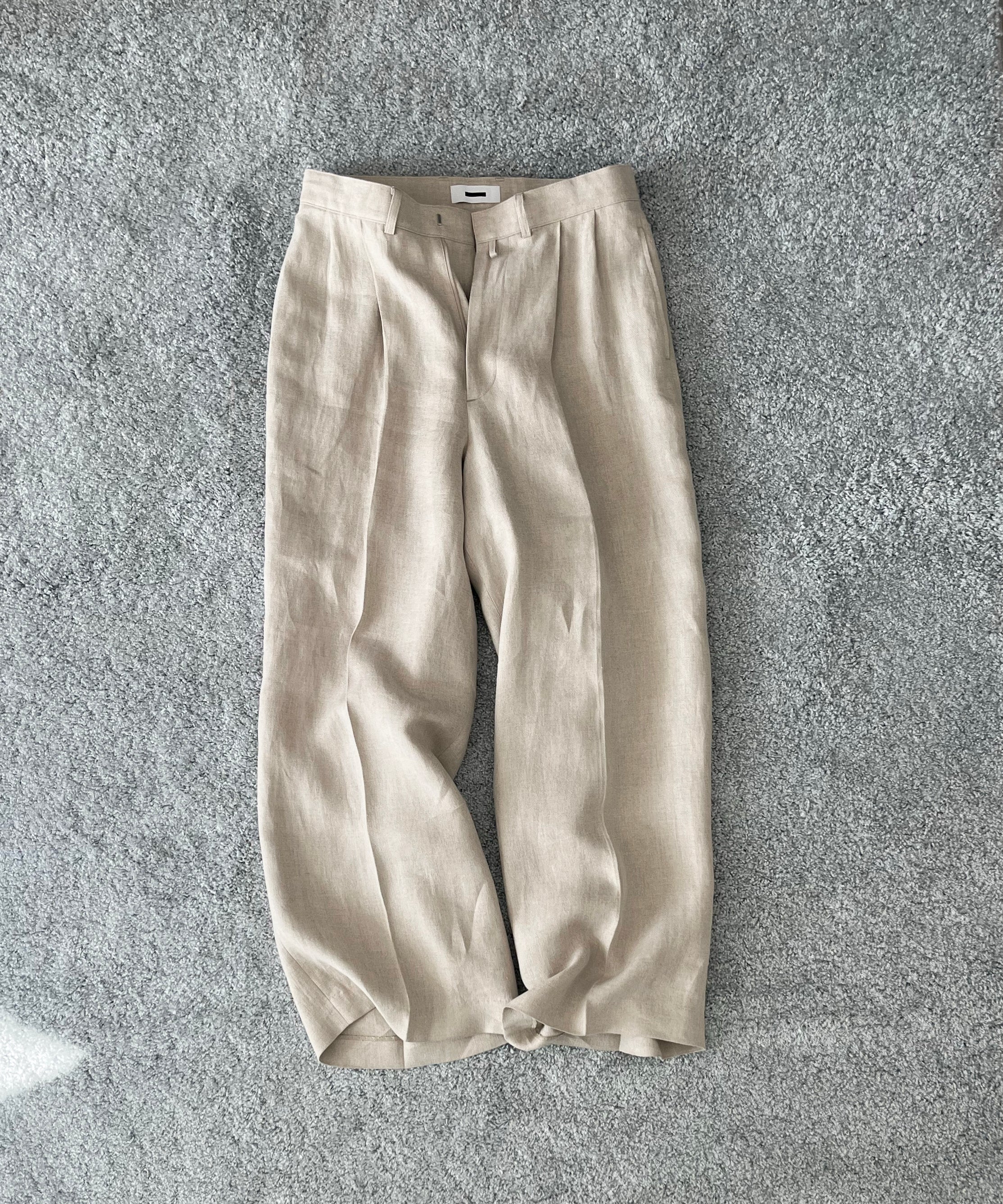 REVERBERATE Tacked trousers "ECRU"