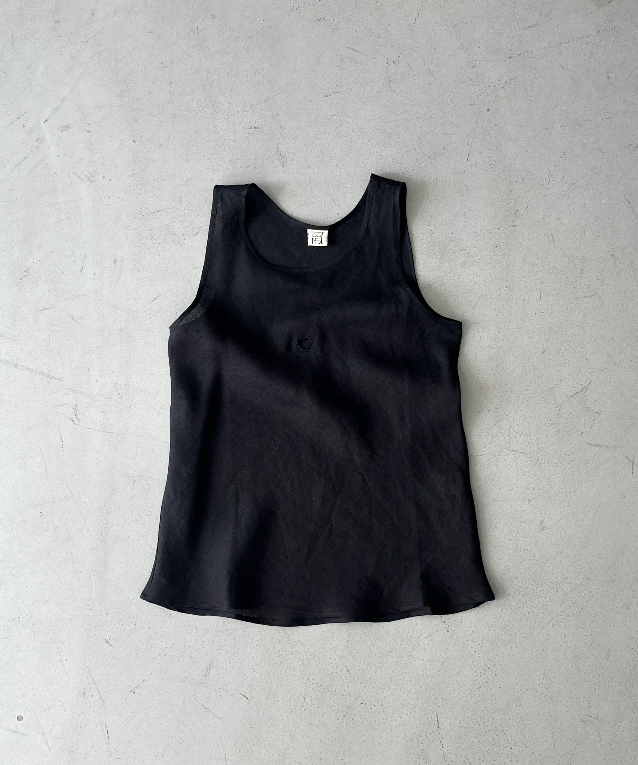 Baserange Dydine heart top "BLACK"