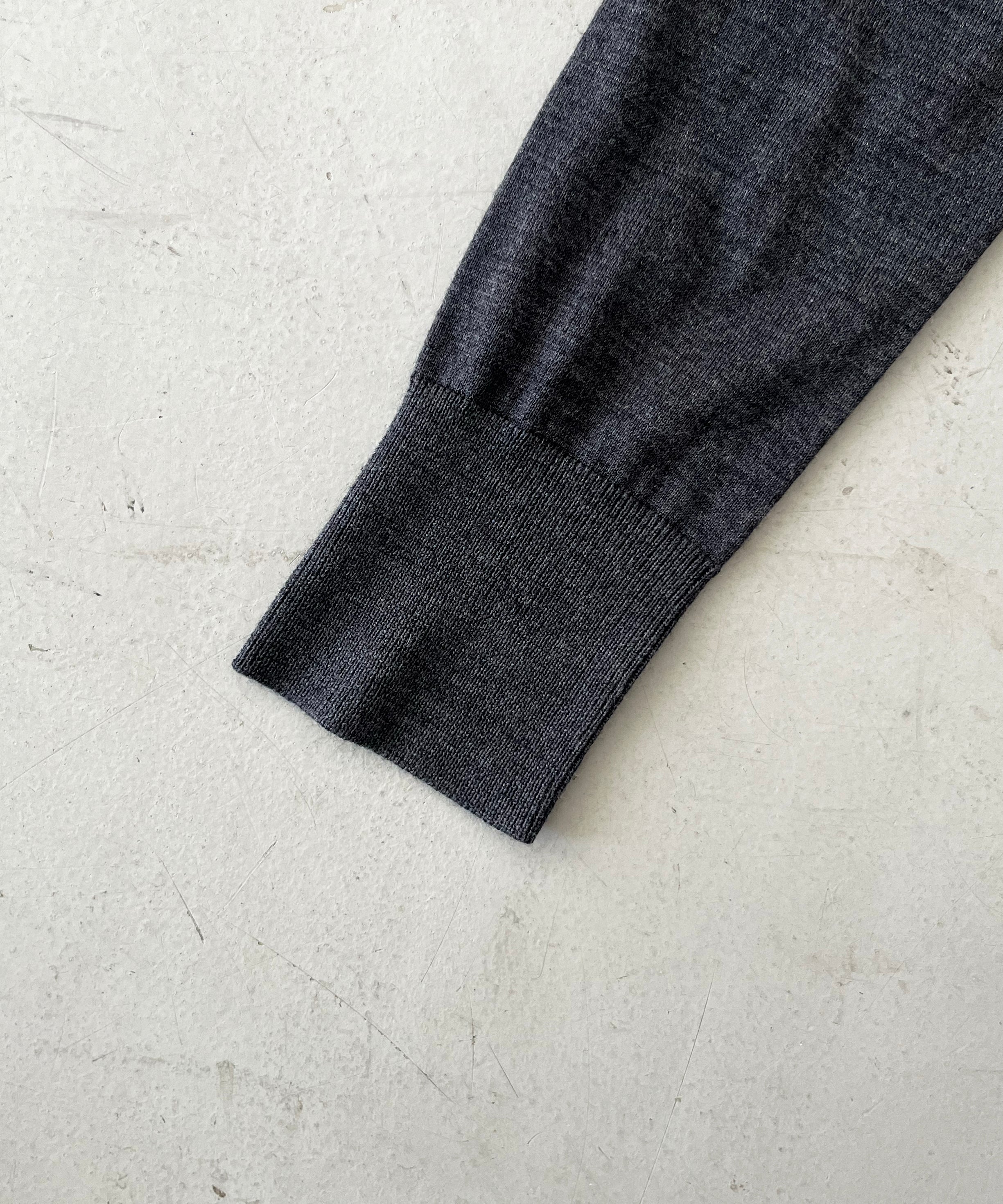 FAX COPY EXPRESS Summer garden ultra-thin fitted top "DARK GREY"