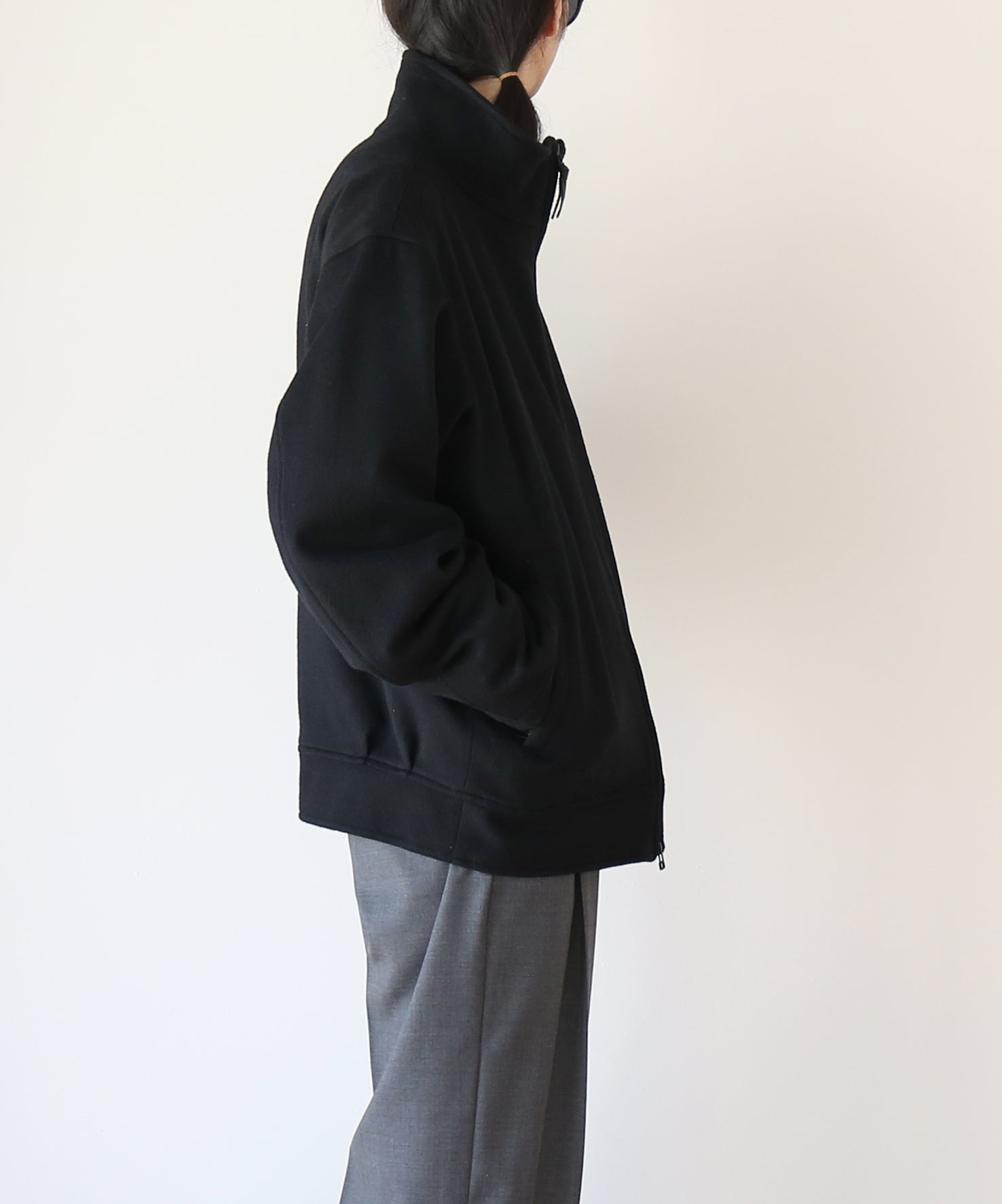 WHOWHAT Wool beaver zip up blouson "BLACK"