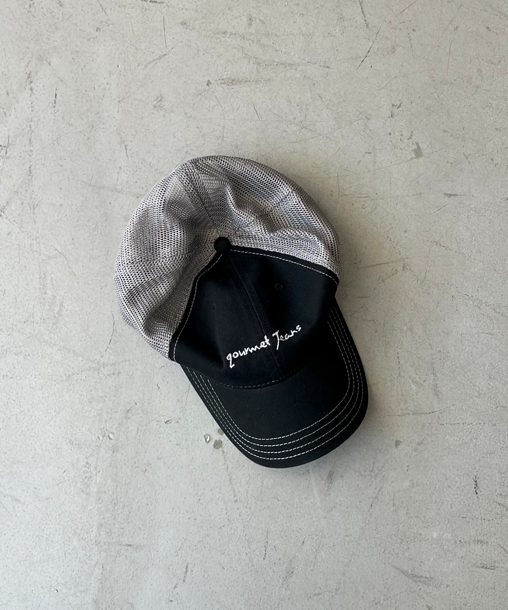 【EXCLUSIVE】gourmet jeans Mesh cap gourmet jeans "BLACK×GRAY"