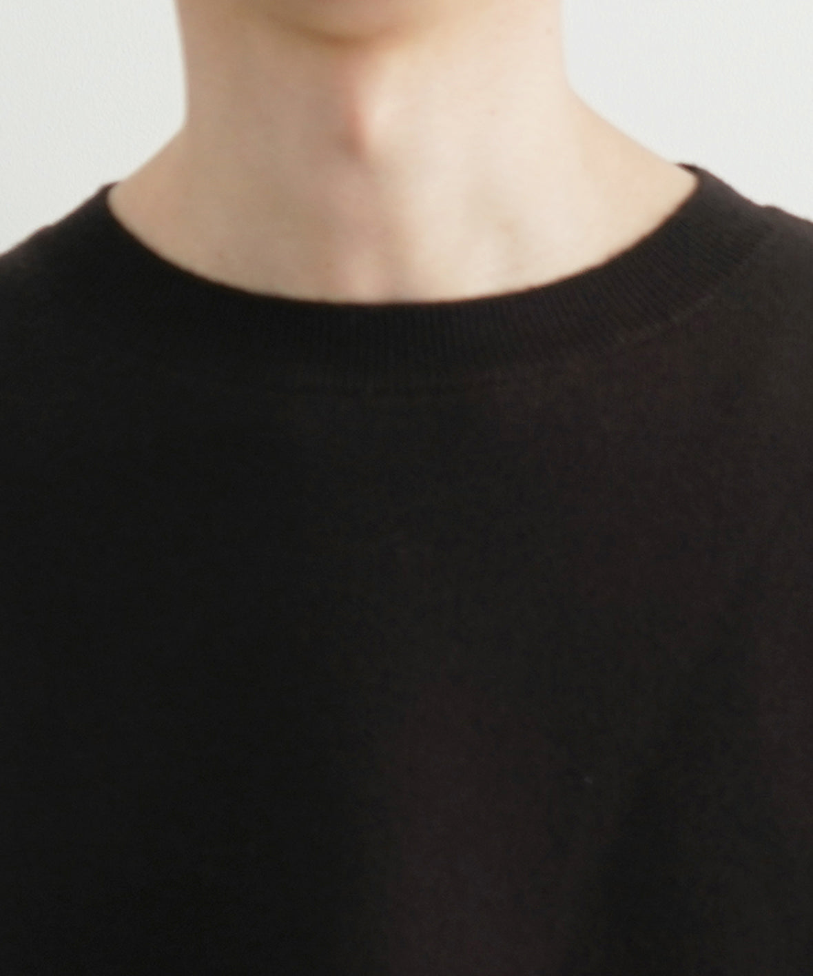 Omar Afridi Jane sweater "DARK BROWN"