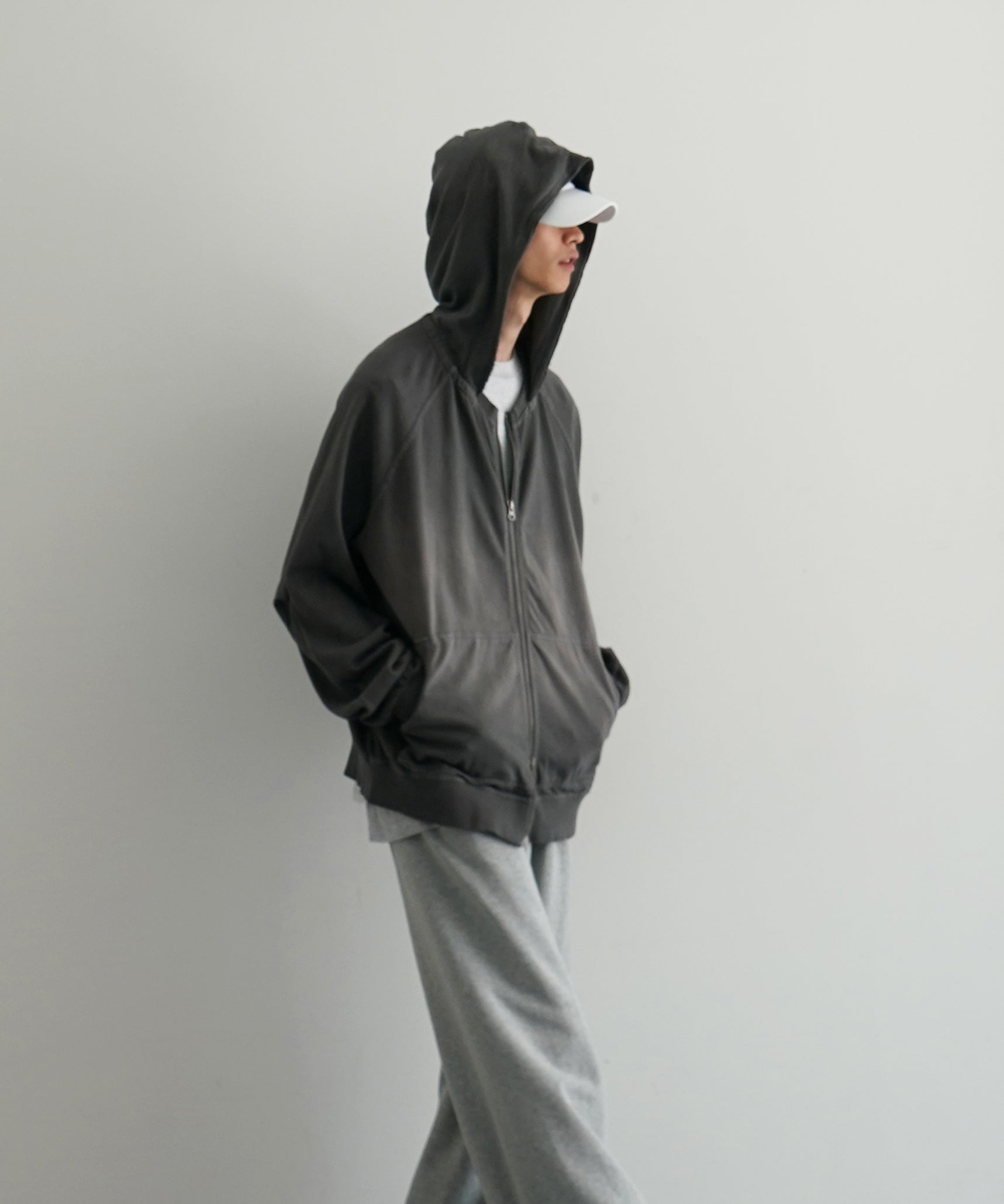 SAN SAN GEAR Washed hoodie zip-up "CHARCOAL"