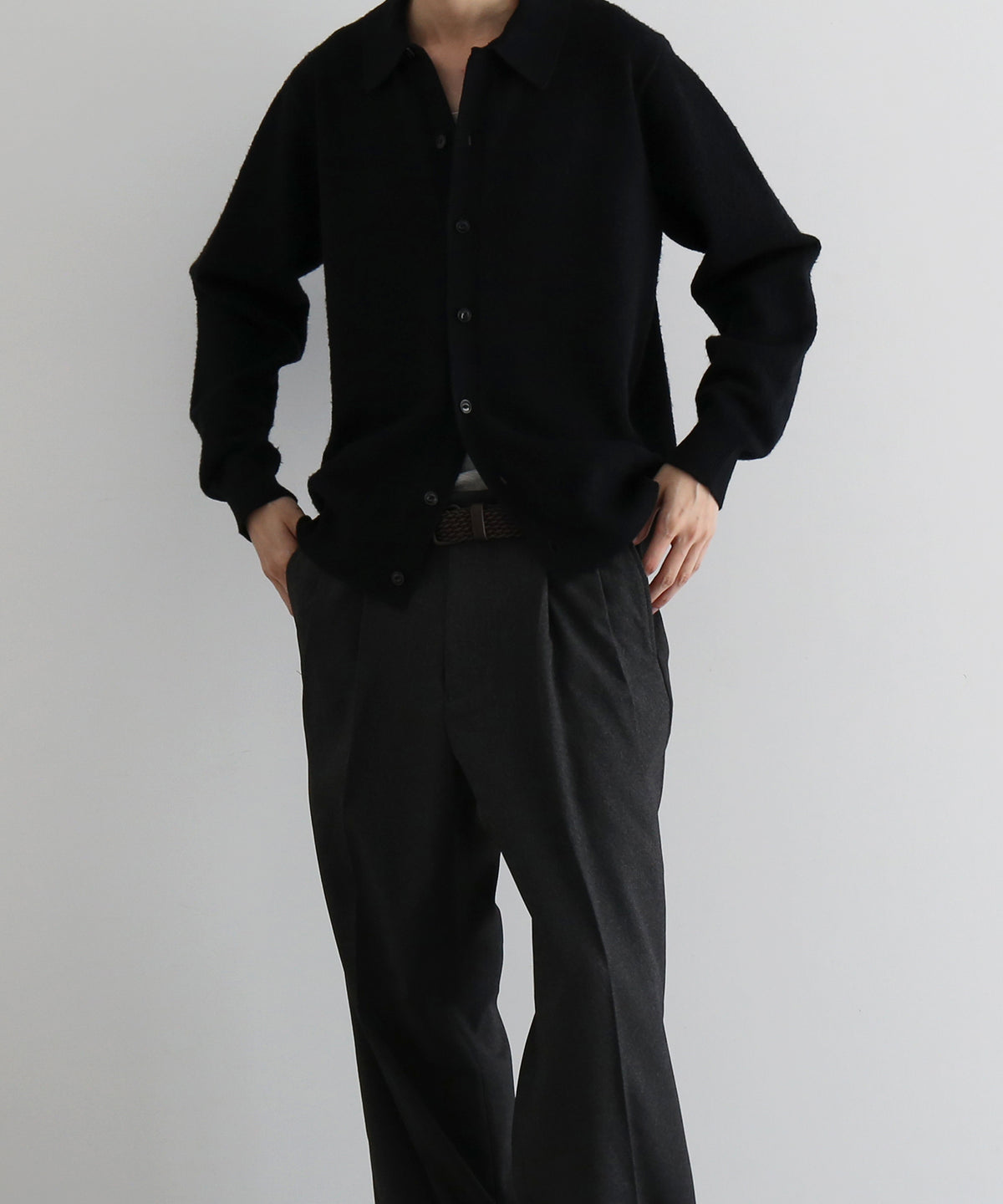 【Pre order】KAIKO Antistasic polo cardigan "BLACK"