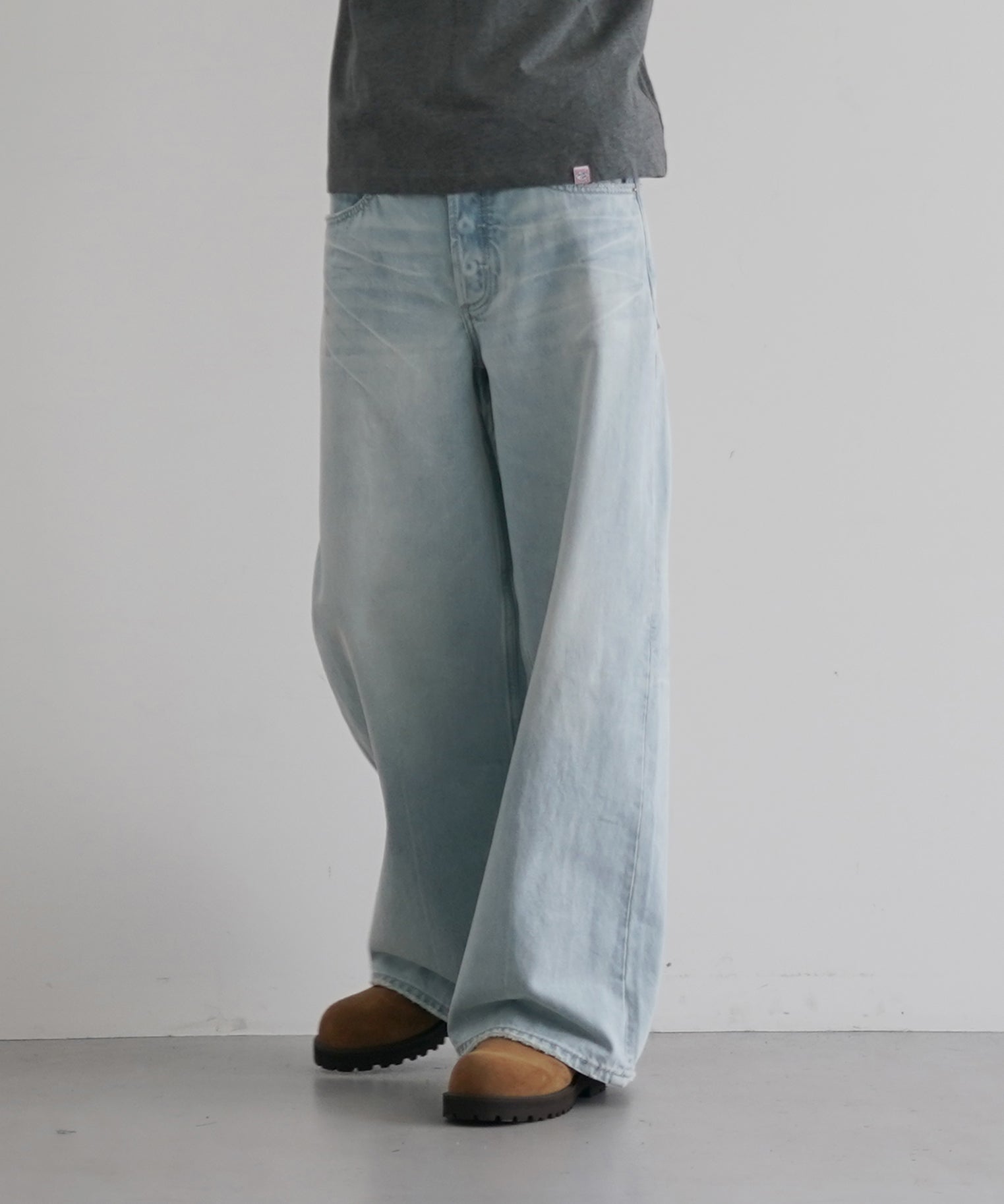 FAX COPY EXPRESS Gardener straight-leg denim pants "BLUE"