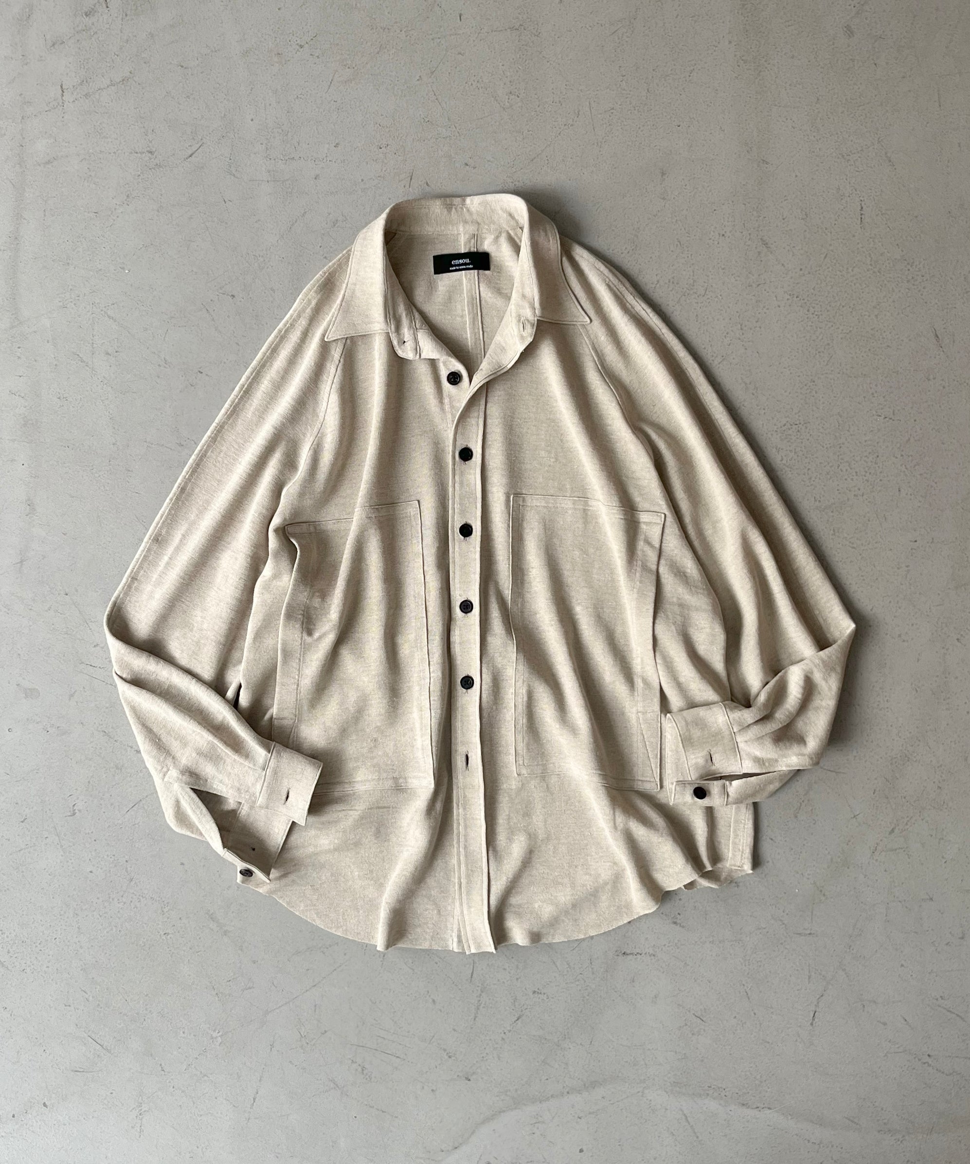 ensou. Big raglan-sleeve jersey shirt/a. "SAND BEIGE"