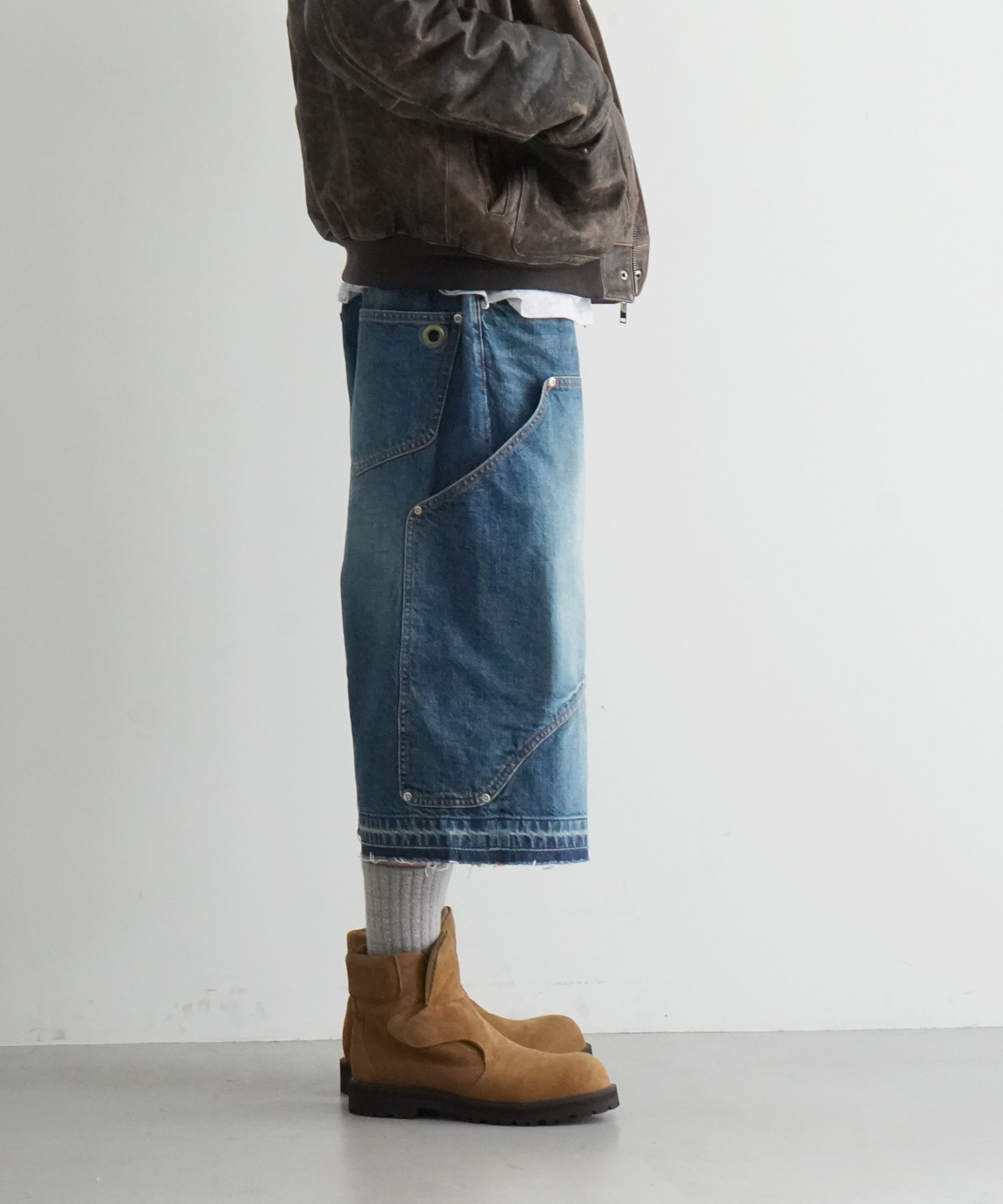FAKE AS FLOWERS Newcommune aged baggy denim shorts "BLACK"