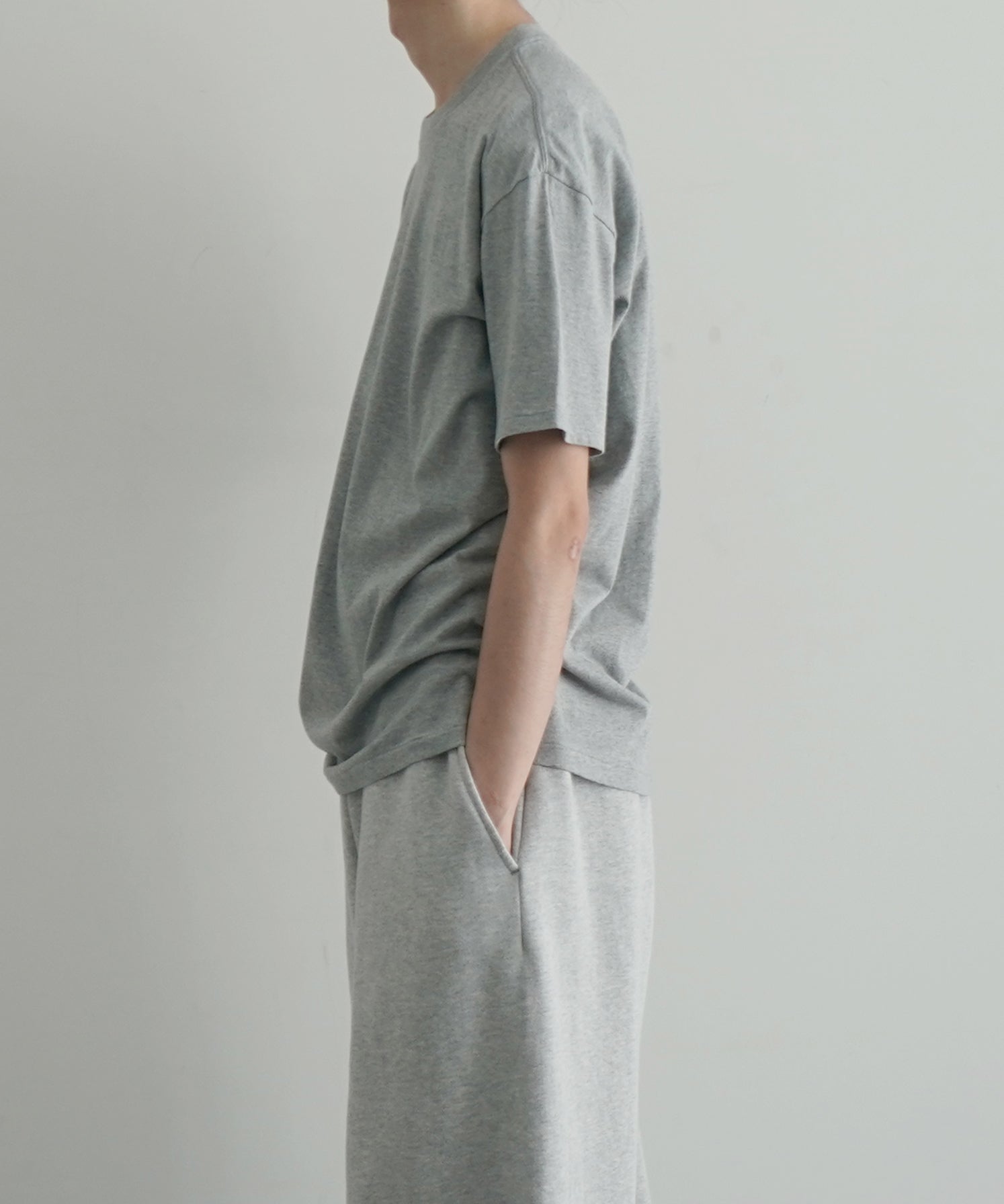 AURALEE Seamless crew neck  tee "TOP GRAY"