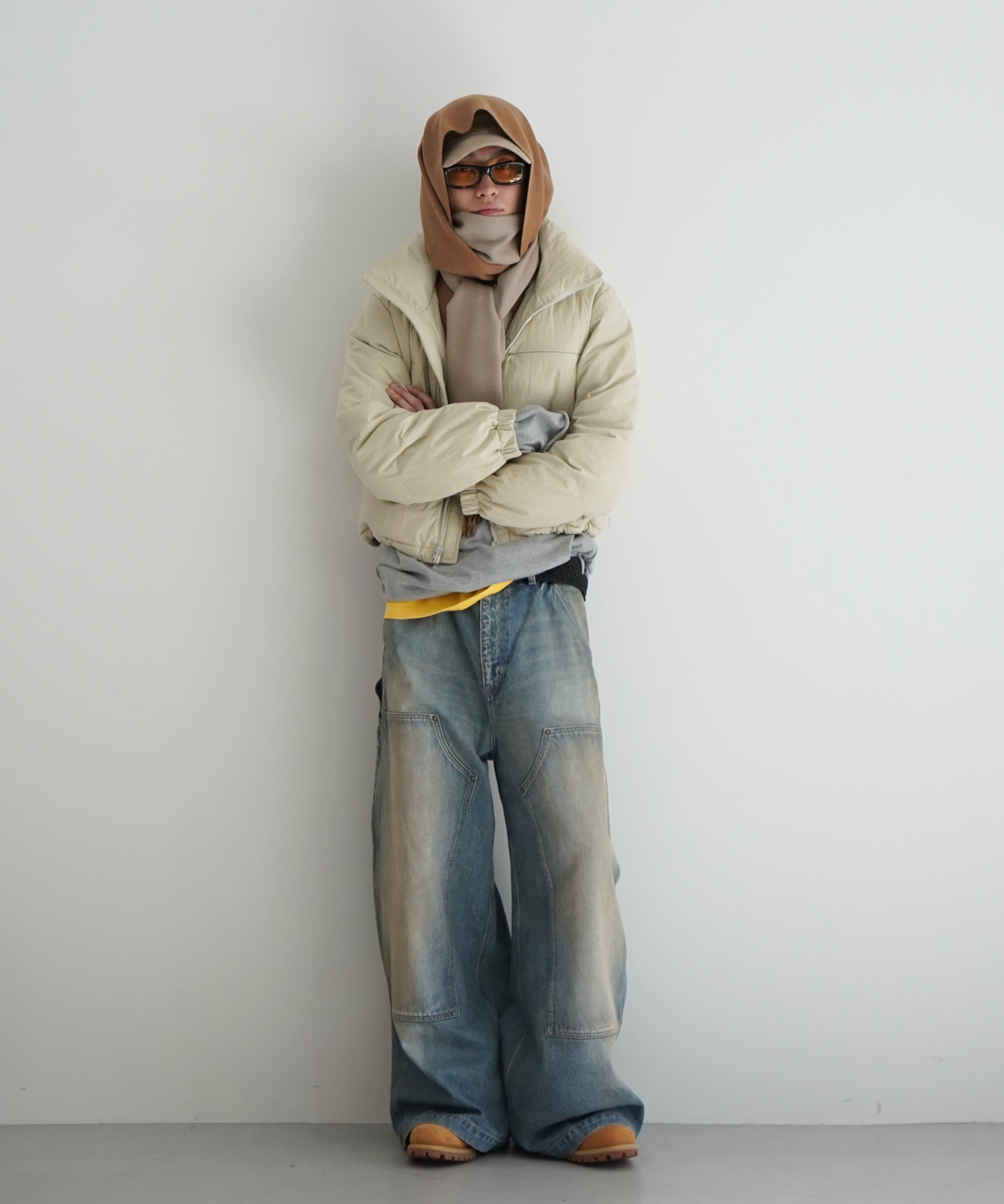 The Inoue Brothers Brushed scarf "CAMEL"