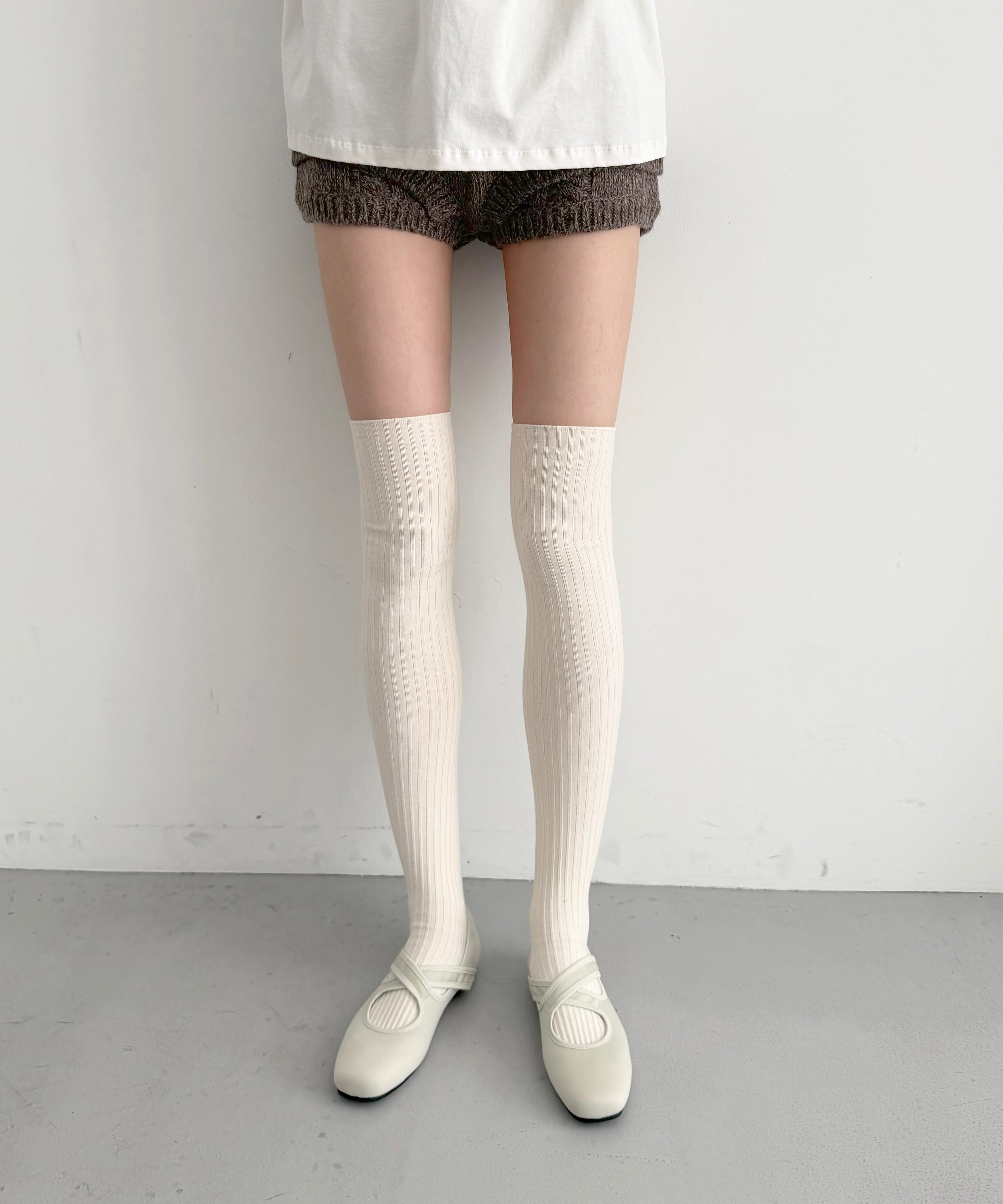 Baserange Overknee socks "UNDYED"