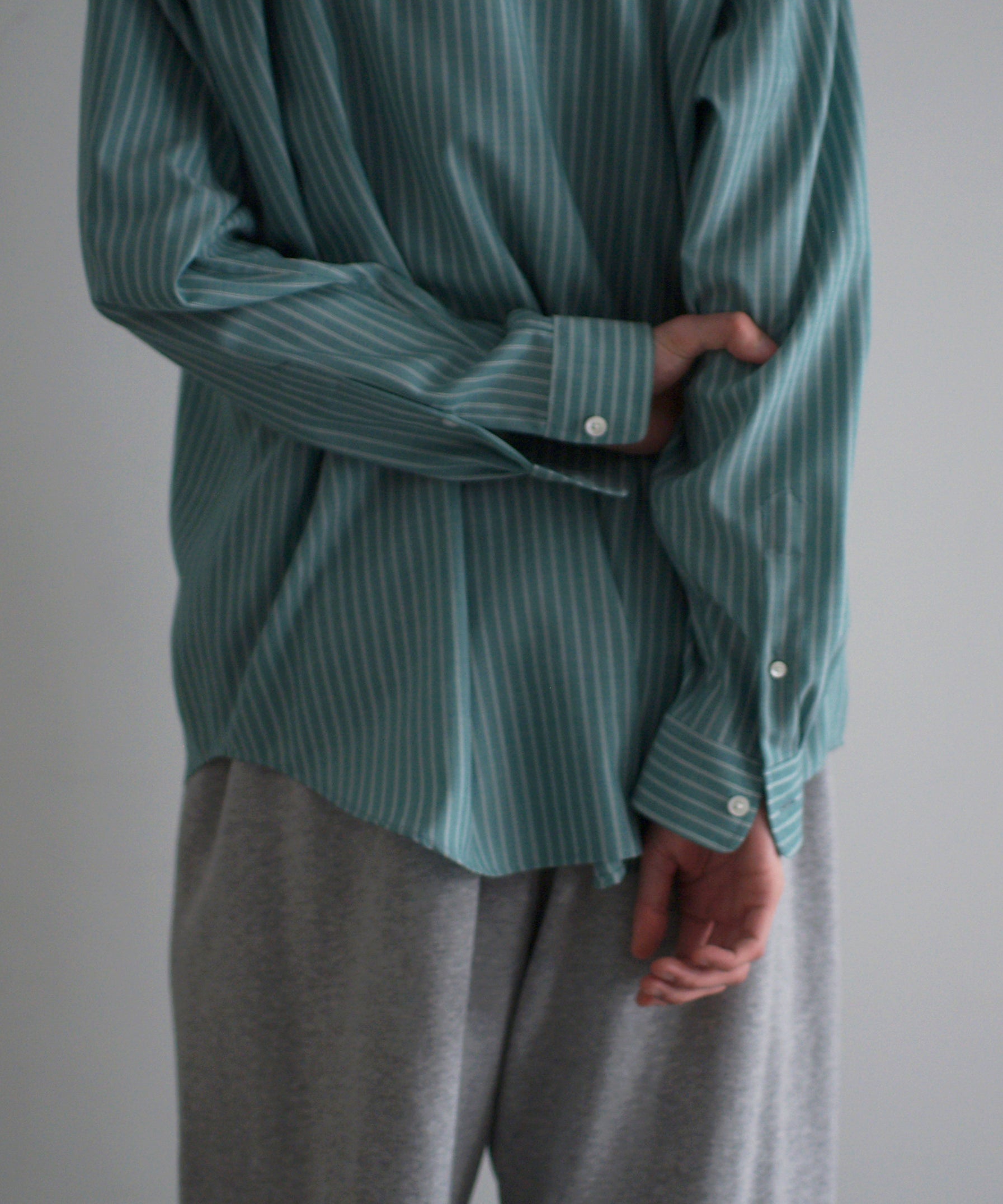 AURALEE Super fine wool stripe shirt "GREEN STRIPE"