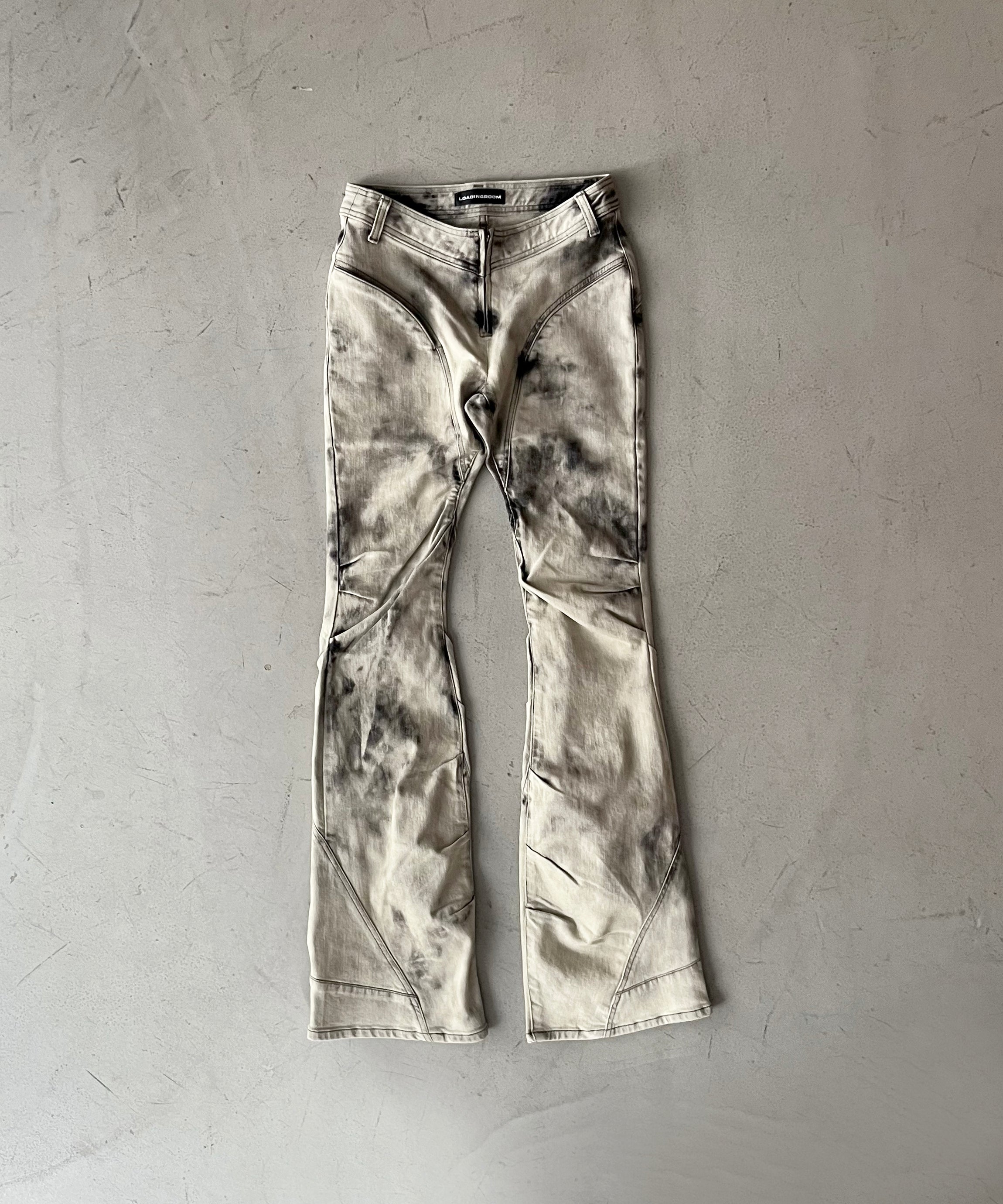 LOADINGROOM Draped flare jeans "SAND BLACK"