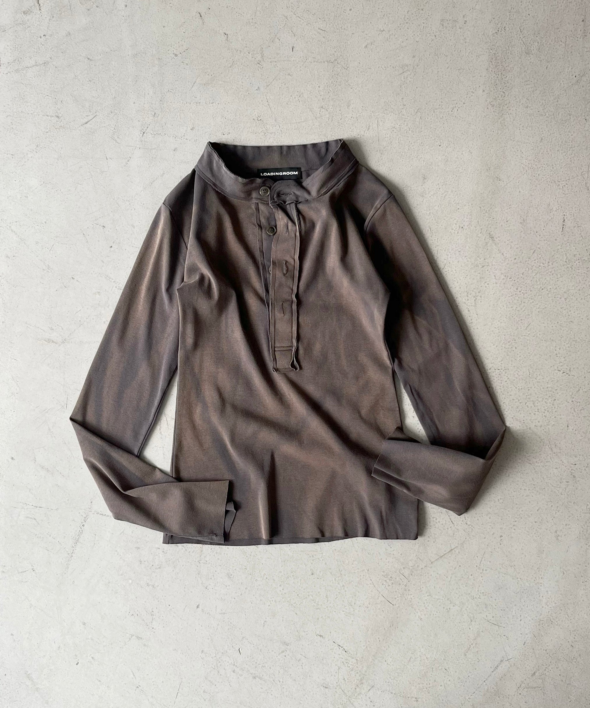 LOADINGROOM Twisted button ghost top "WASHED KHAKI"