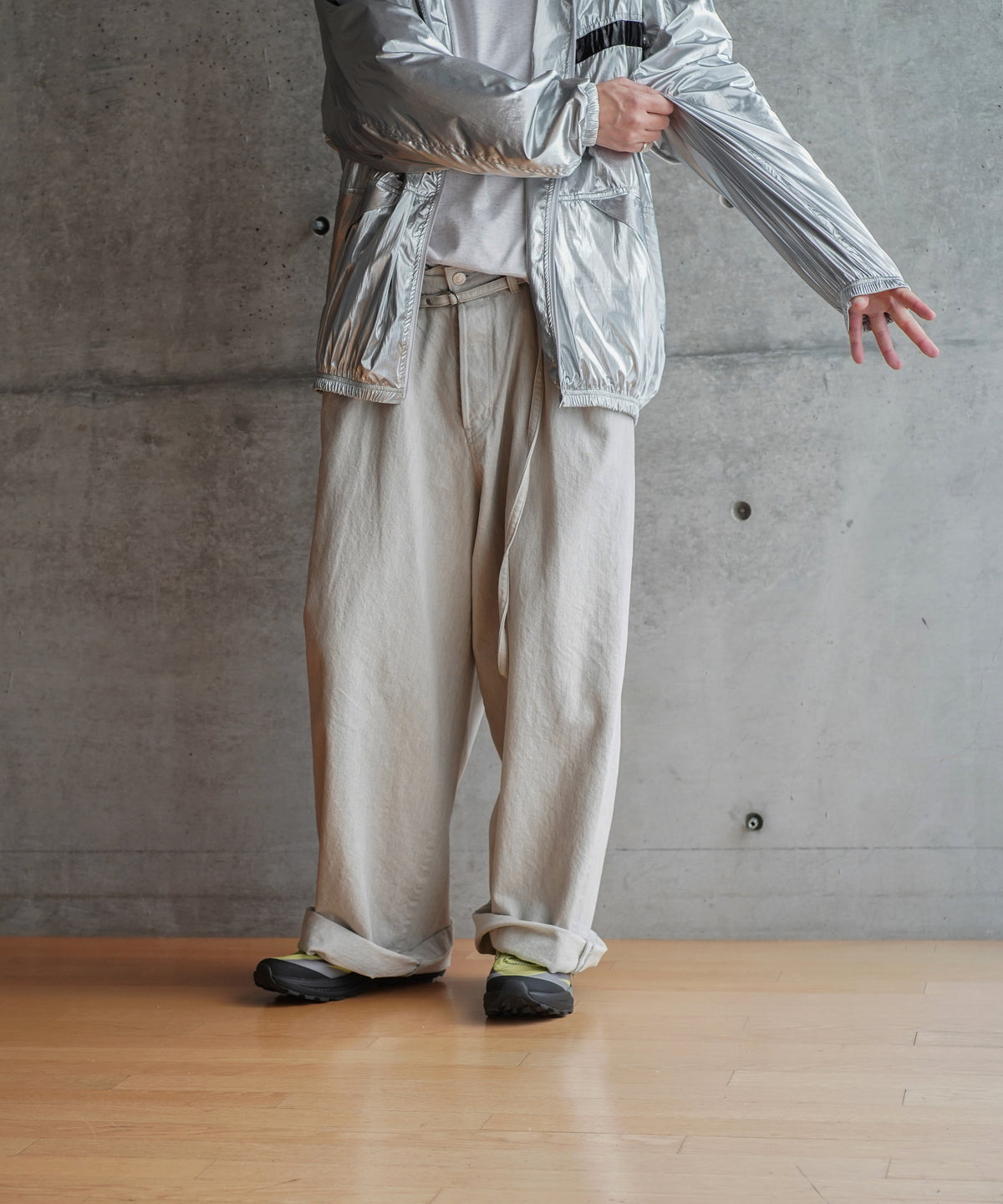 NEONSIGN Wave denim "TOP GRAY"