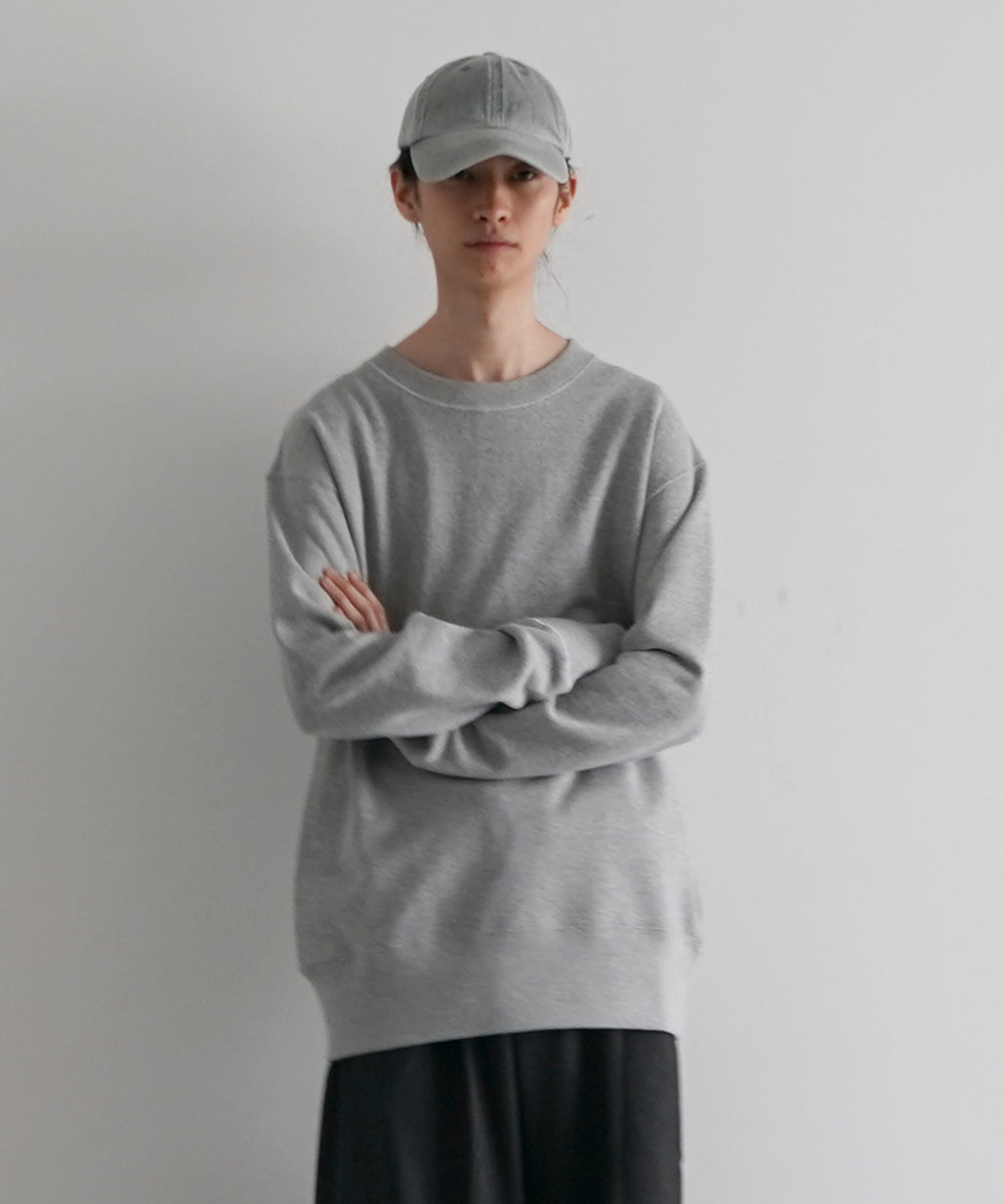 OLD FOLK HOUSE Jewelry sweatshirt "GRAY"