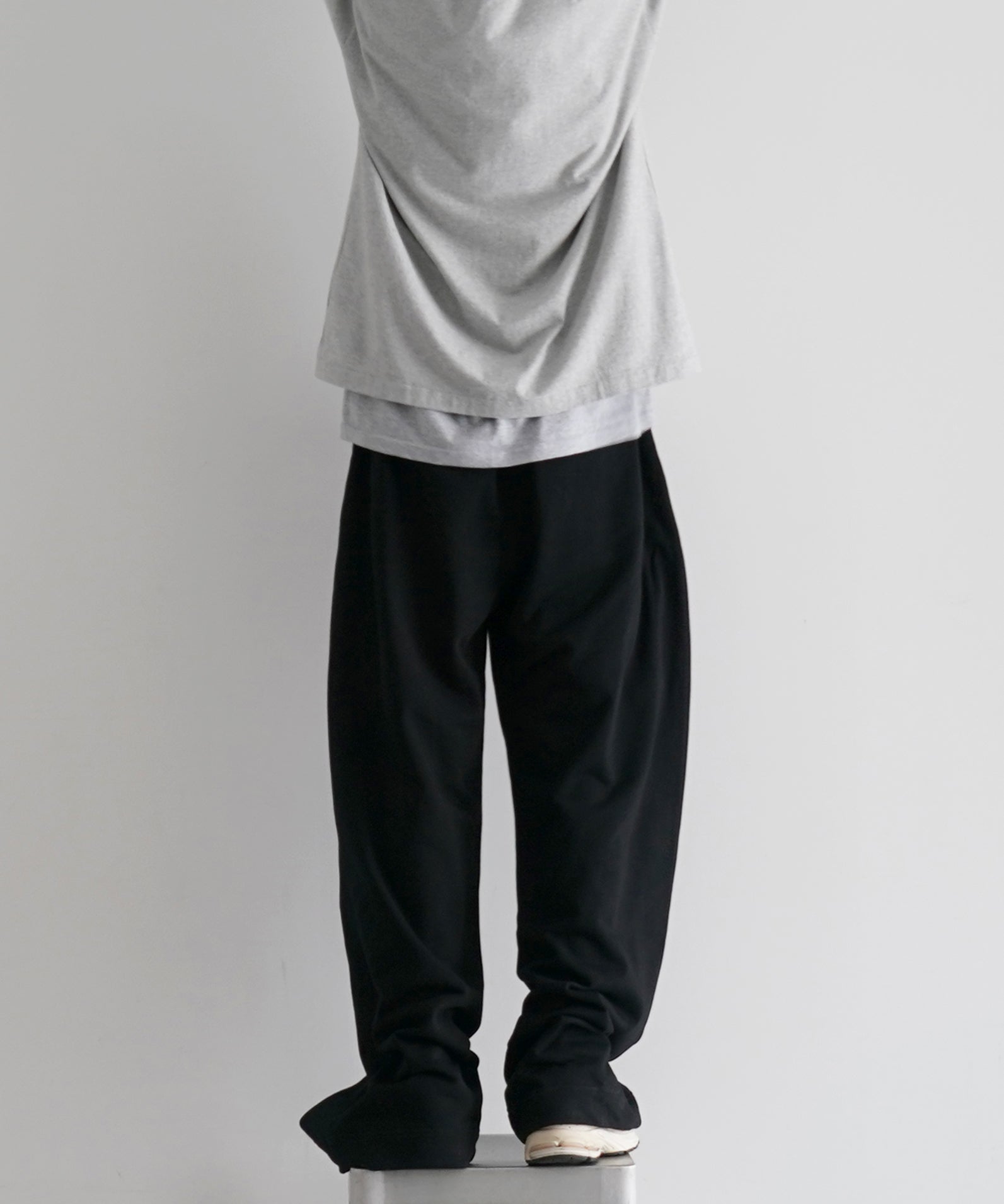 Basketcase Caldwell, sweats "JET BLACK"