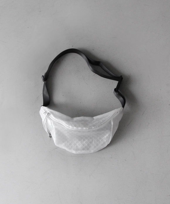 beta post【ベータポスト】bubble wrap waist pouch 