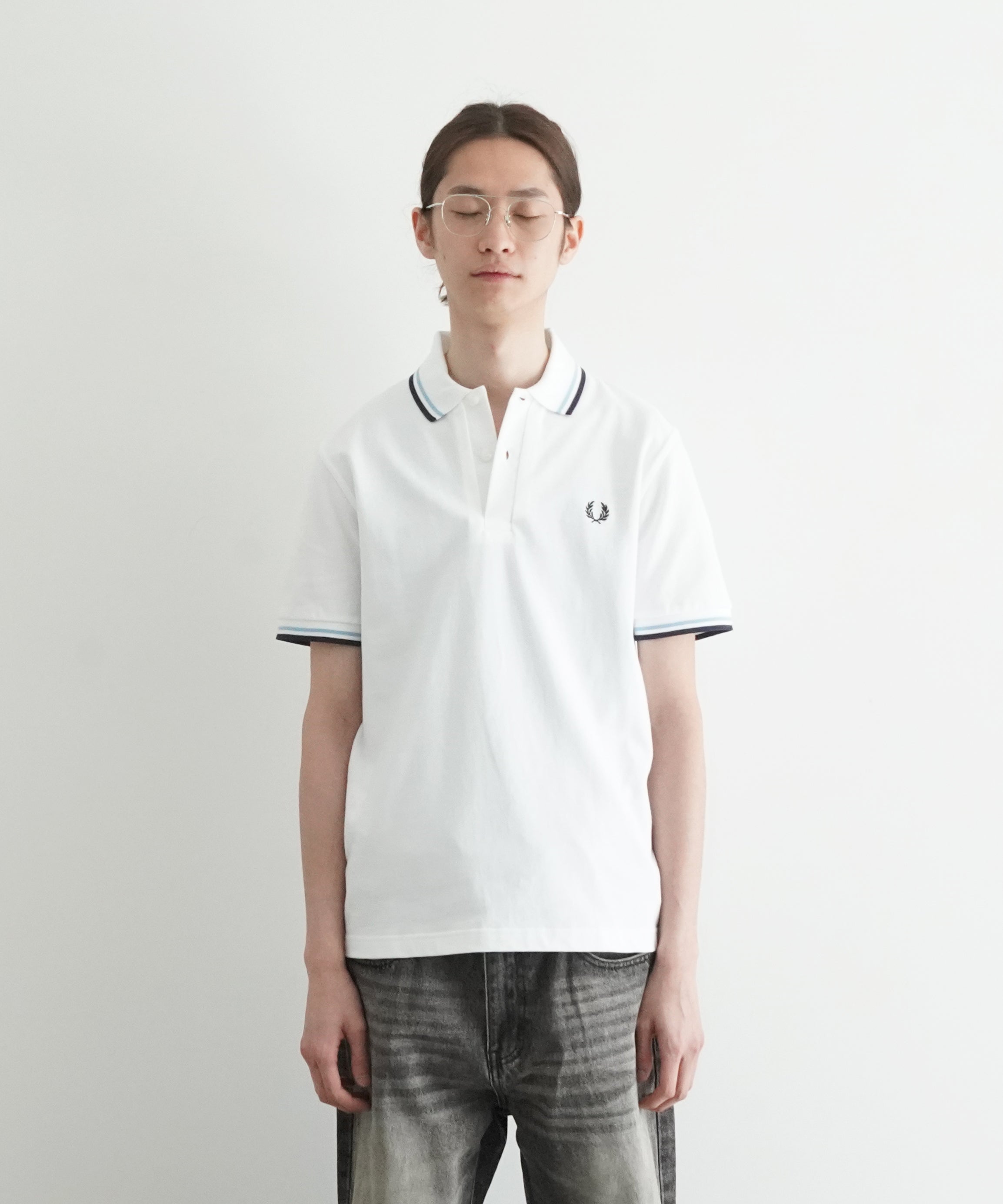 FRED PERRY Twin tipped fred perry shirt "LGIC/SWHI/TN"