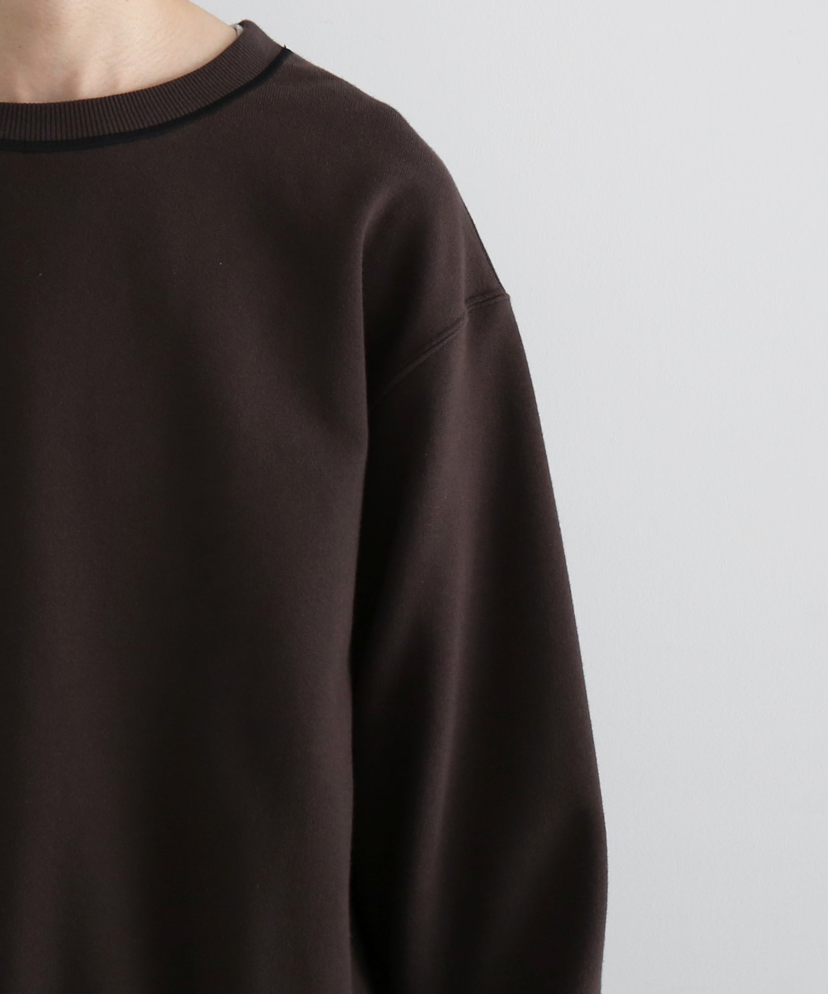 OLD FOLK HOUSE Plain sweatshirt "DARK BROWN"