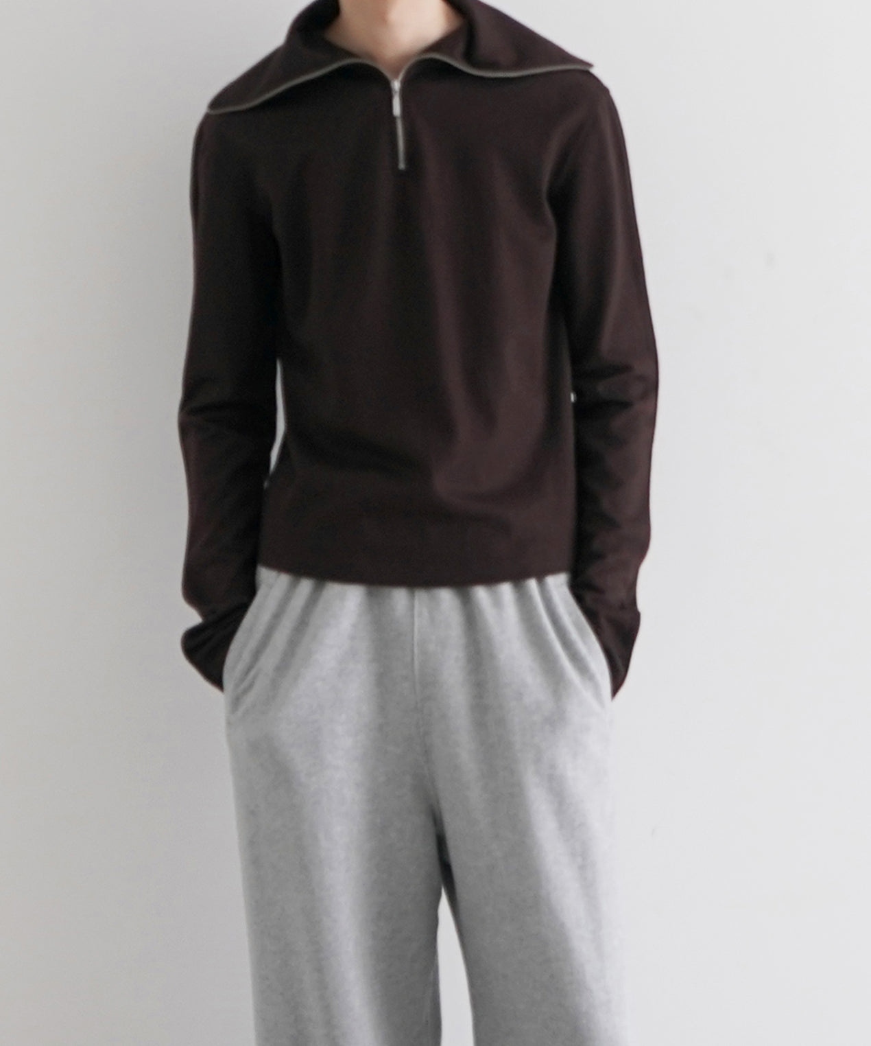 ENTIRE STUDIOS Apex wool top "TOP BROWN"