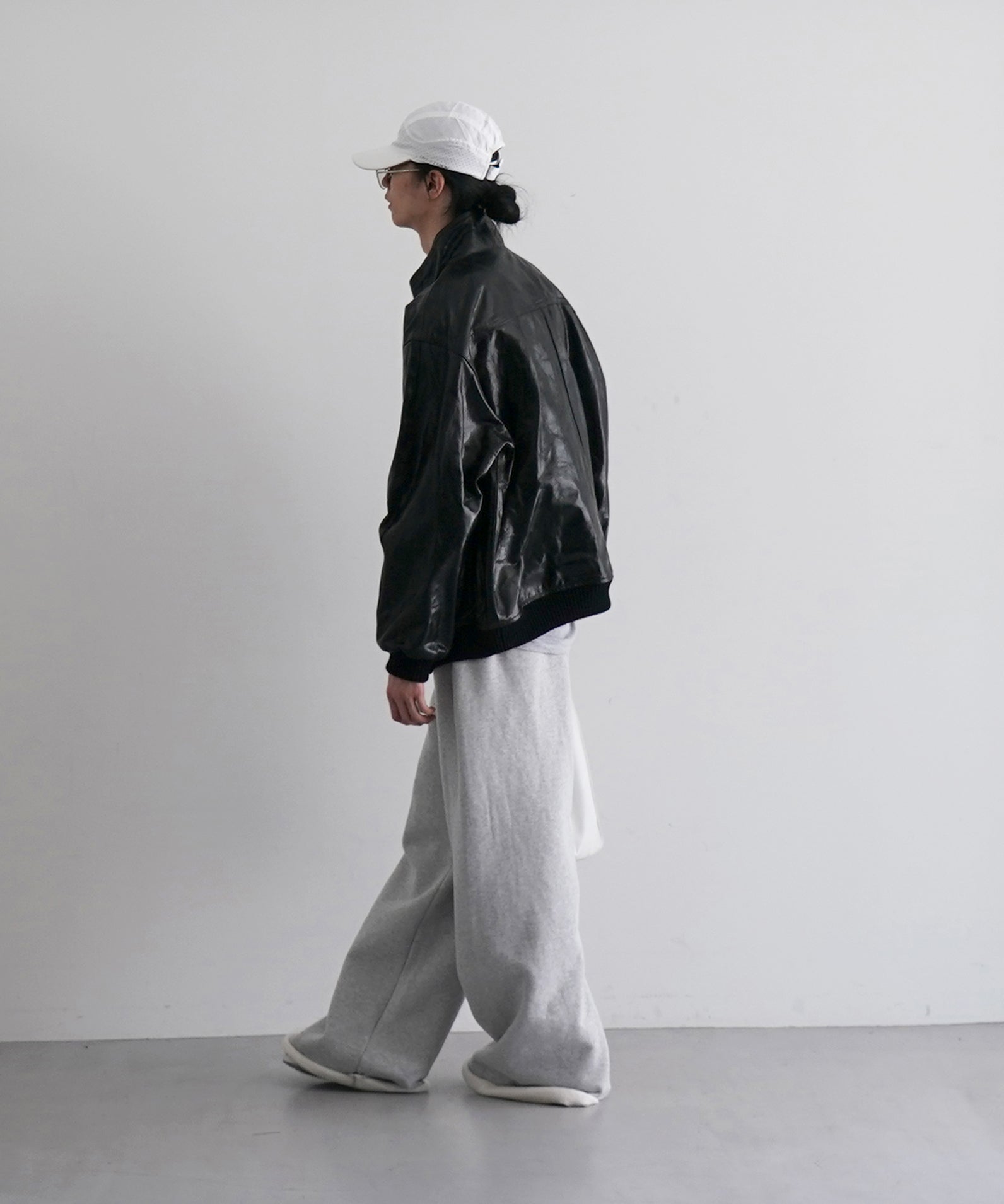 AURALEE Lamb leather zip blouson "BLACK"