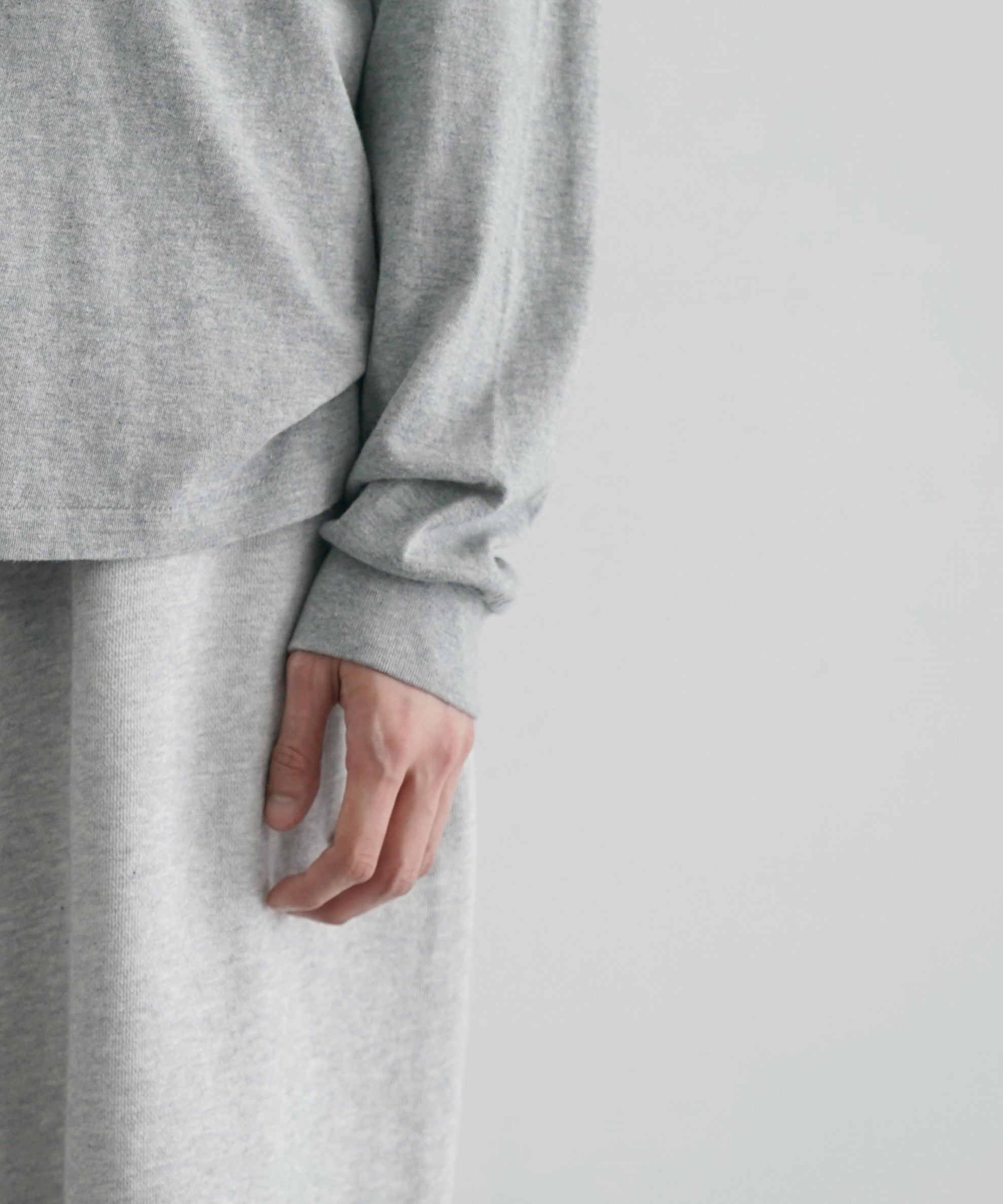 AURALEE Seamless l/s tee "TOP GRAY"